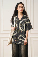 EPIC POETRY Floral Serpent Skeleton Half Shirt