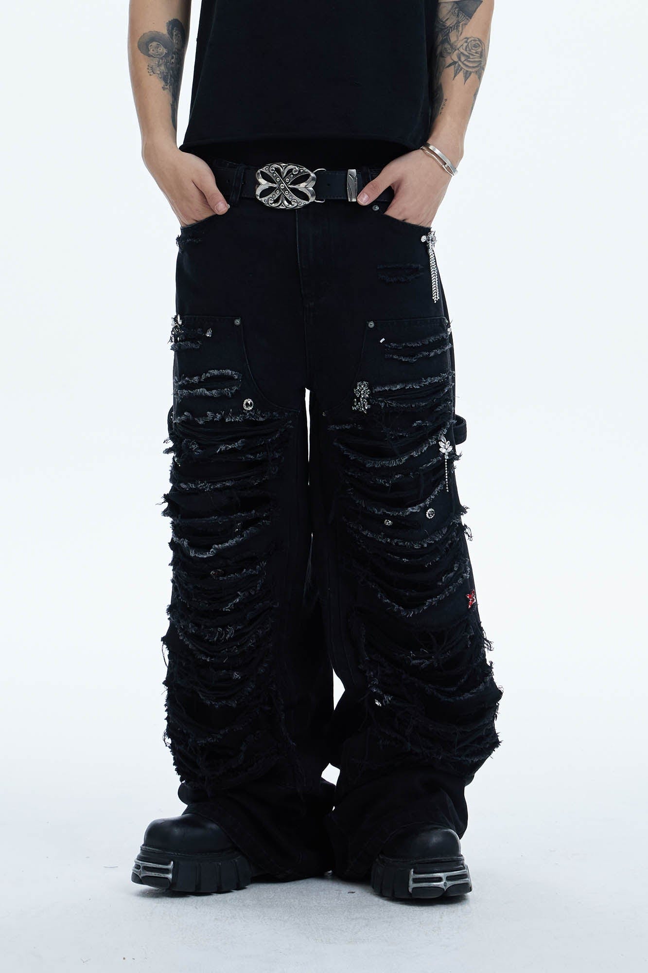 DND4DES Shredded Rivet-Paneled Baggy Jeans