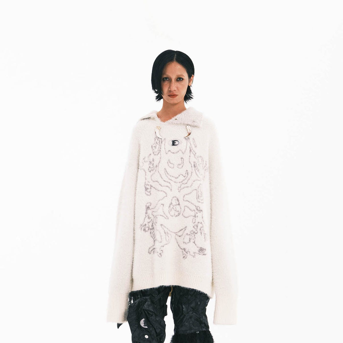 EMBRYO Devil Mohair Bone Turtleneck Sweater