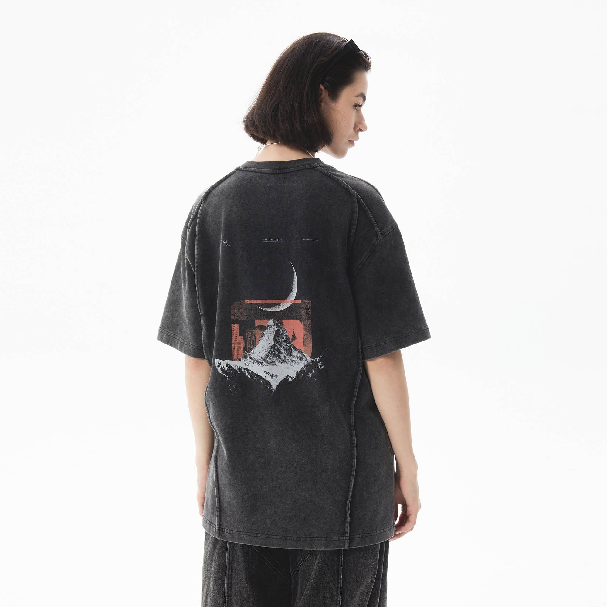 ERROR CODE ROBOT Mountain Moon Graphic Washed Spliced T-Shirt