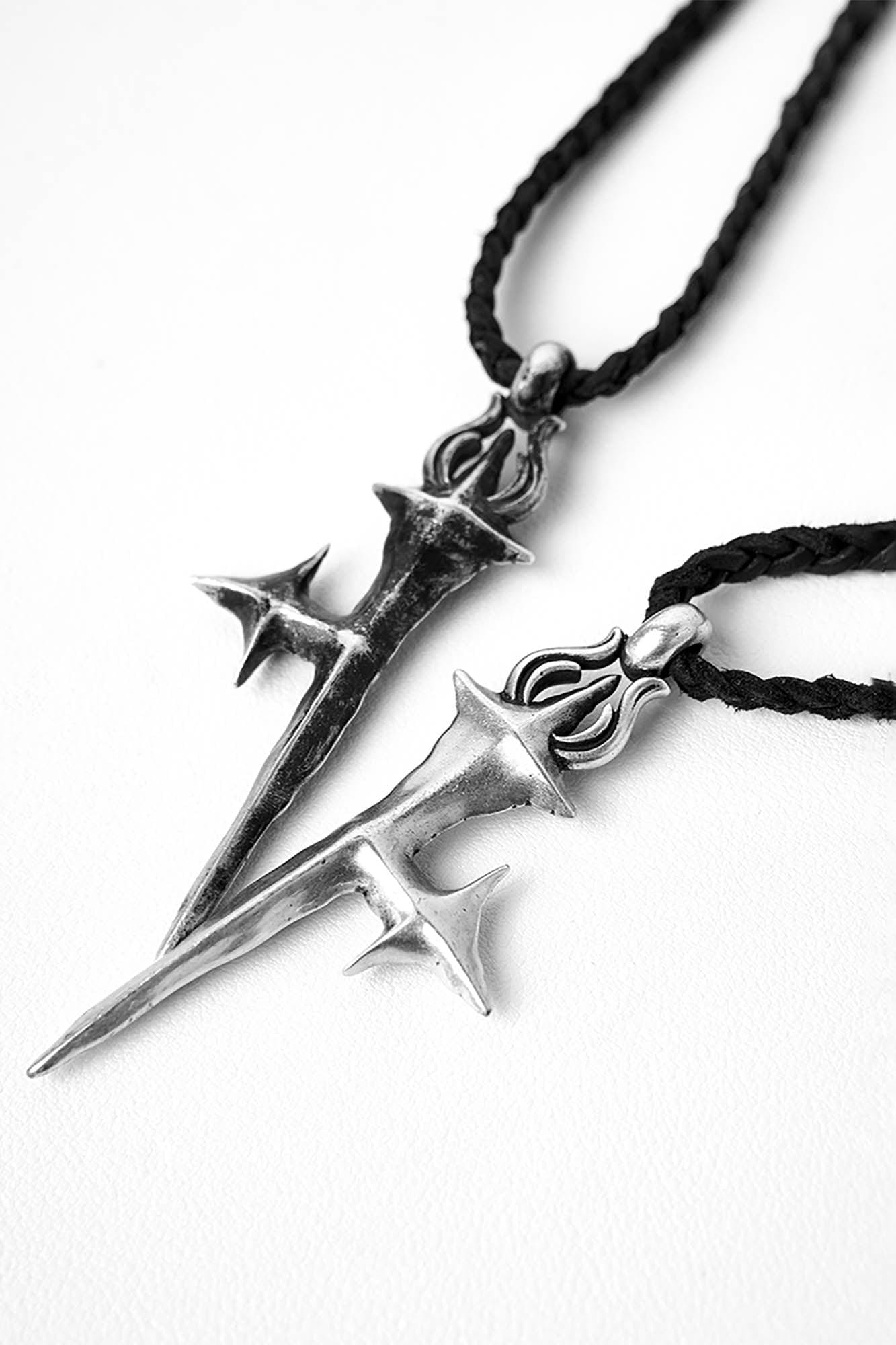 FLYERRER Cross-Star Braided Cord Necklace