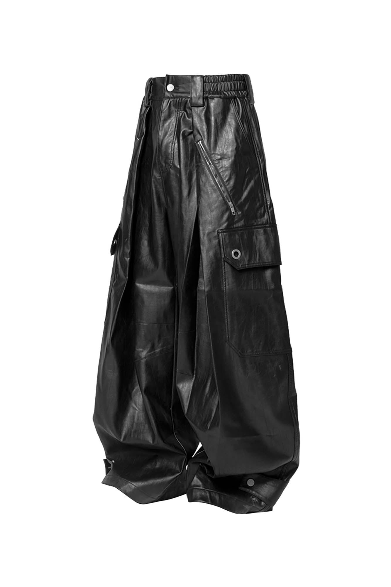 RELABEL Multi-Pocket Pleated Faux Leather Wide-Leg Pants