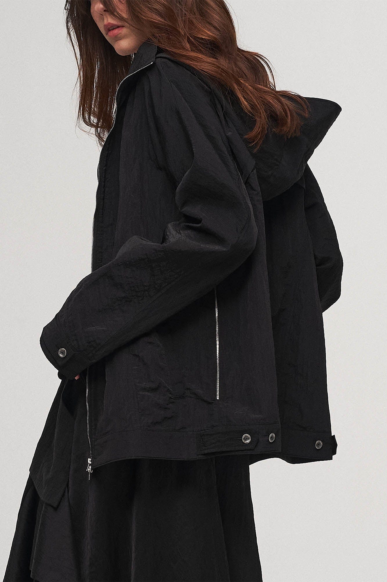 ILNya Nieternite Nifutur Crinkled Hooded Dual-Zipper Jacket