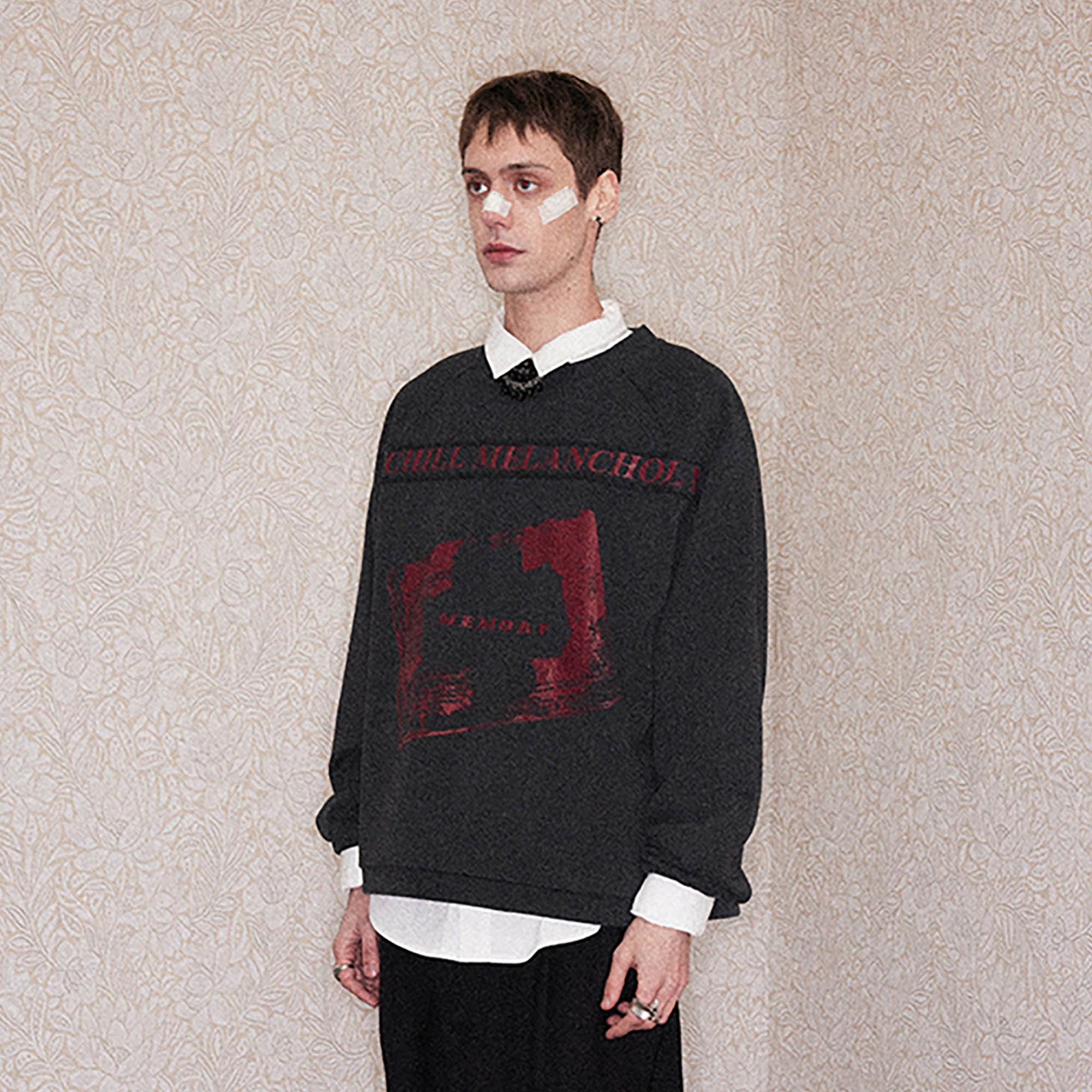 RICHILL Paneled Graphic Print Raglan Sweatshirt
