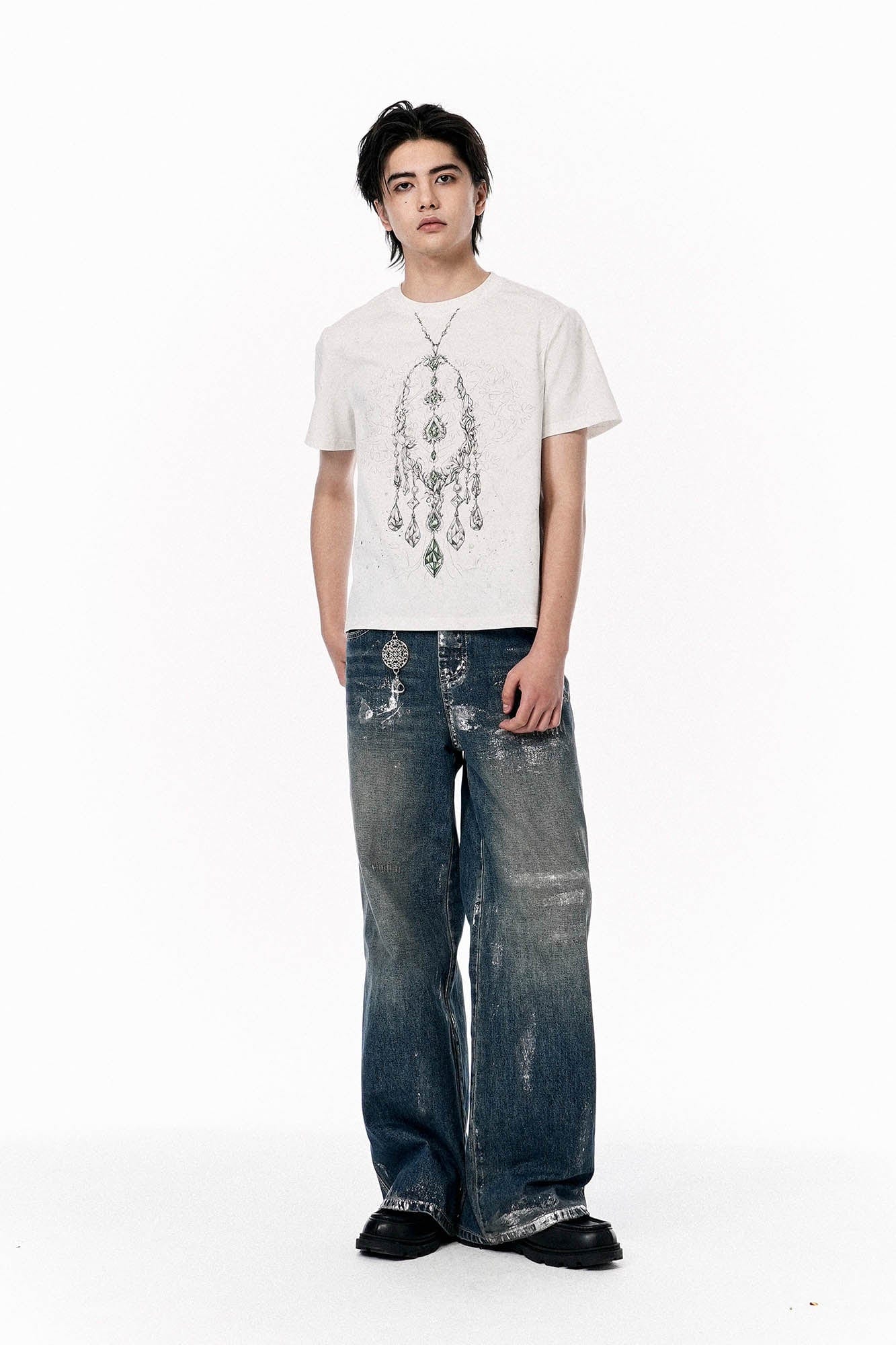 OIPWORD Crystal Necklace Graphic T-Shirt