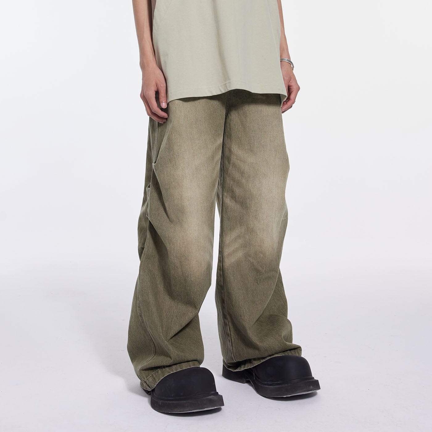 WHISTLEHUNTER Triple Washed Drape Jeans Ash