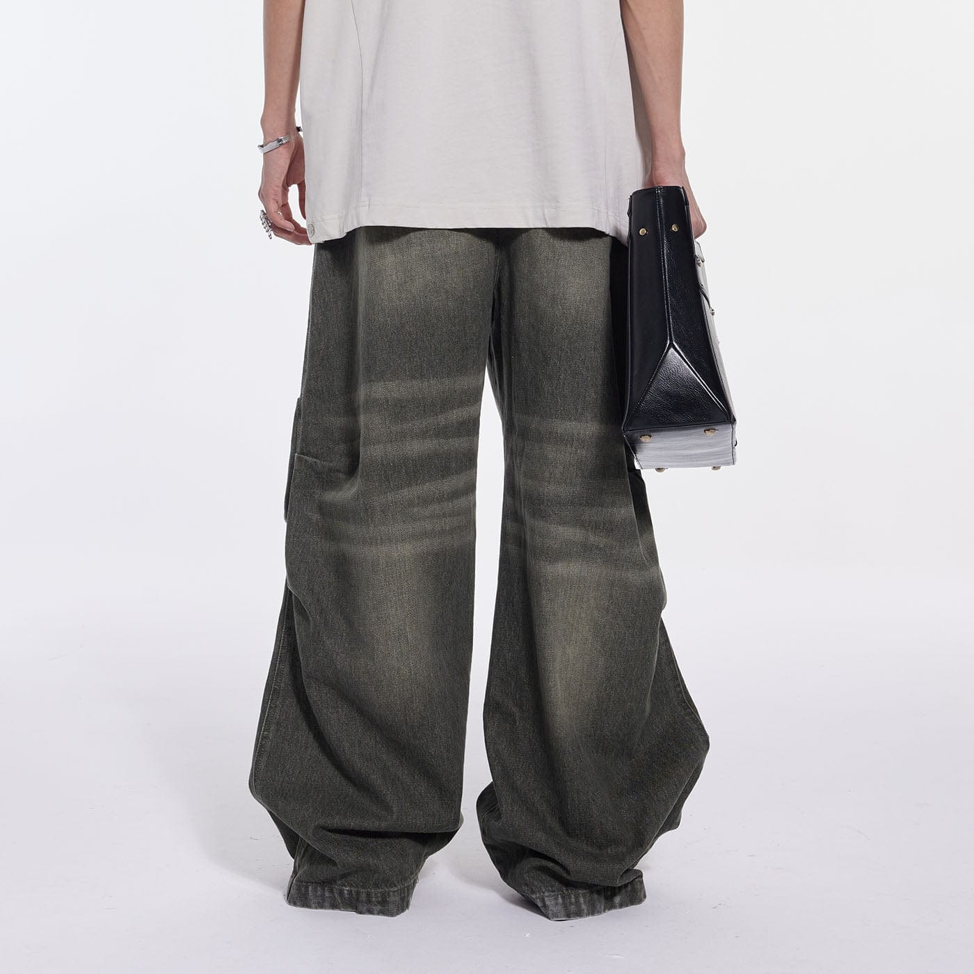 WHISTLEHUNTER Triple Washed Drape Jeans Grey