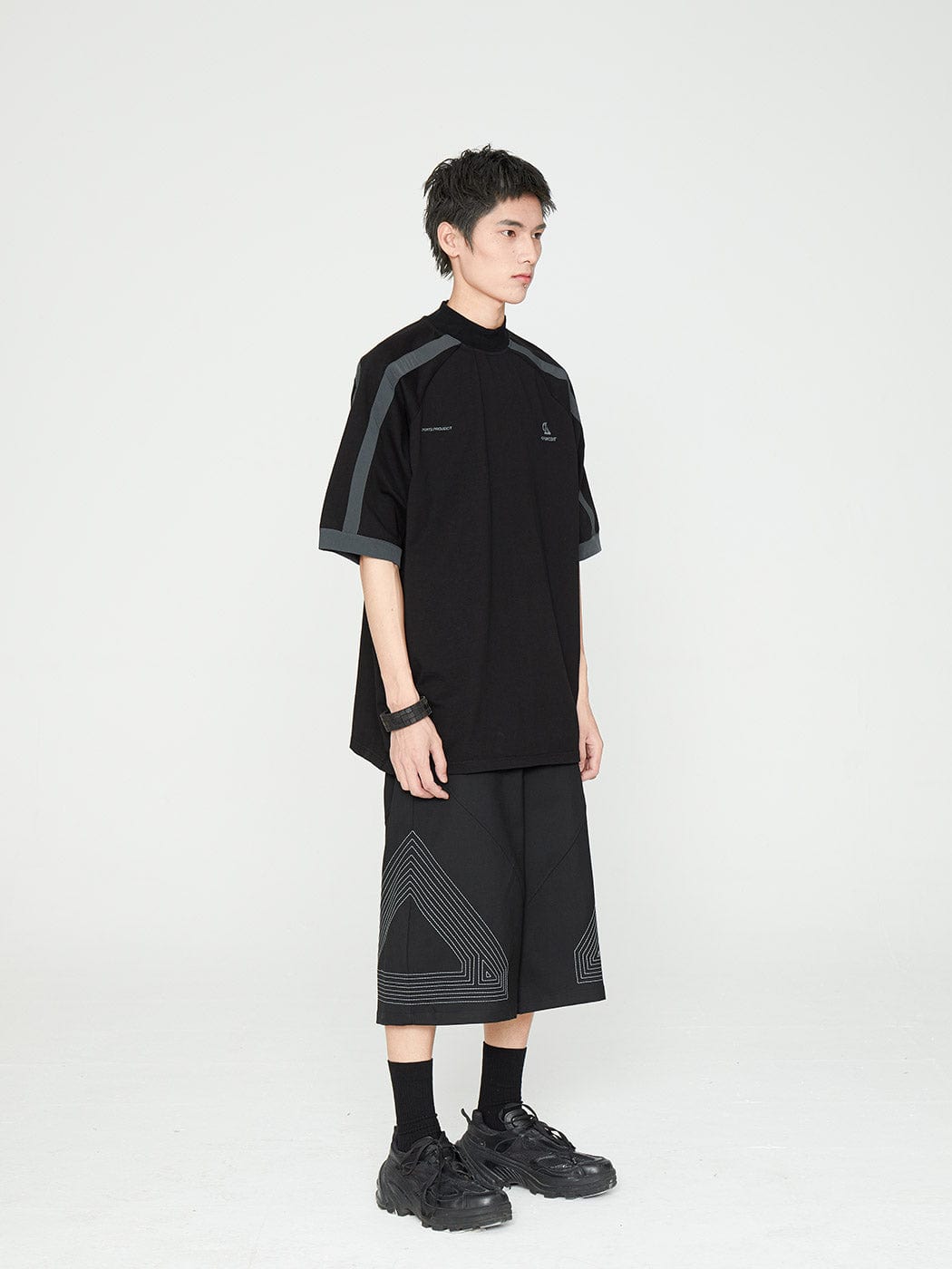 49PERCENT Embroidered Triangle Oversized Shorts
