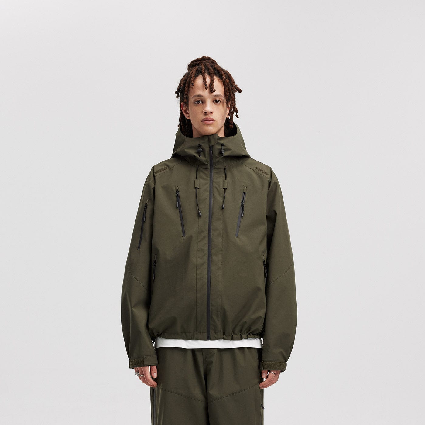 BONELESS Modern Splash-Proof Raglan Windbreaker