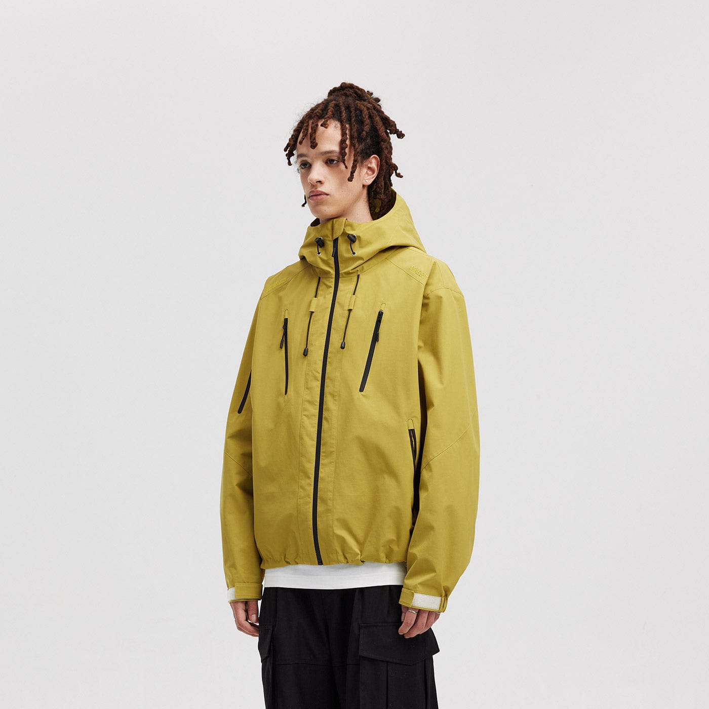 BONELESS Modern Splash-Proof Raglan Windbreaker