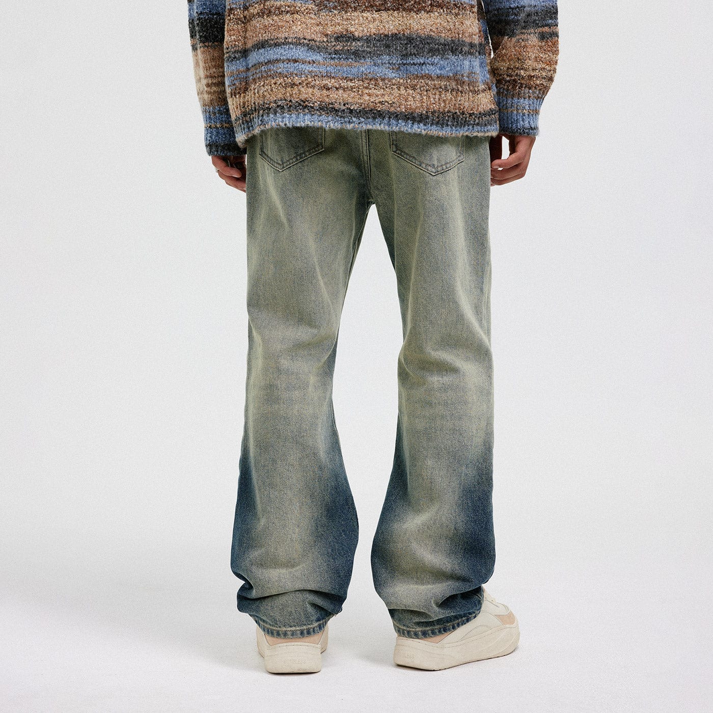 BONELESS Gradient Washed Straight Jeans