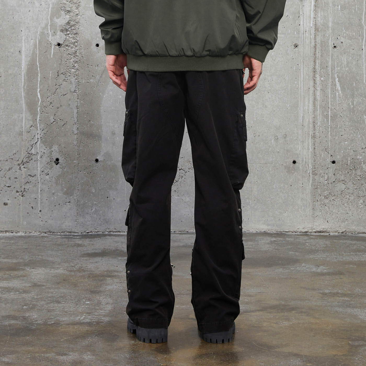 F2CE Multi-Pocket Zipper Pants