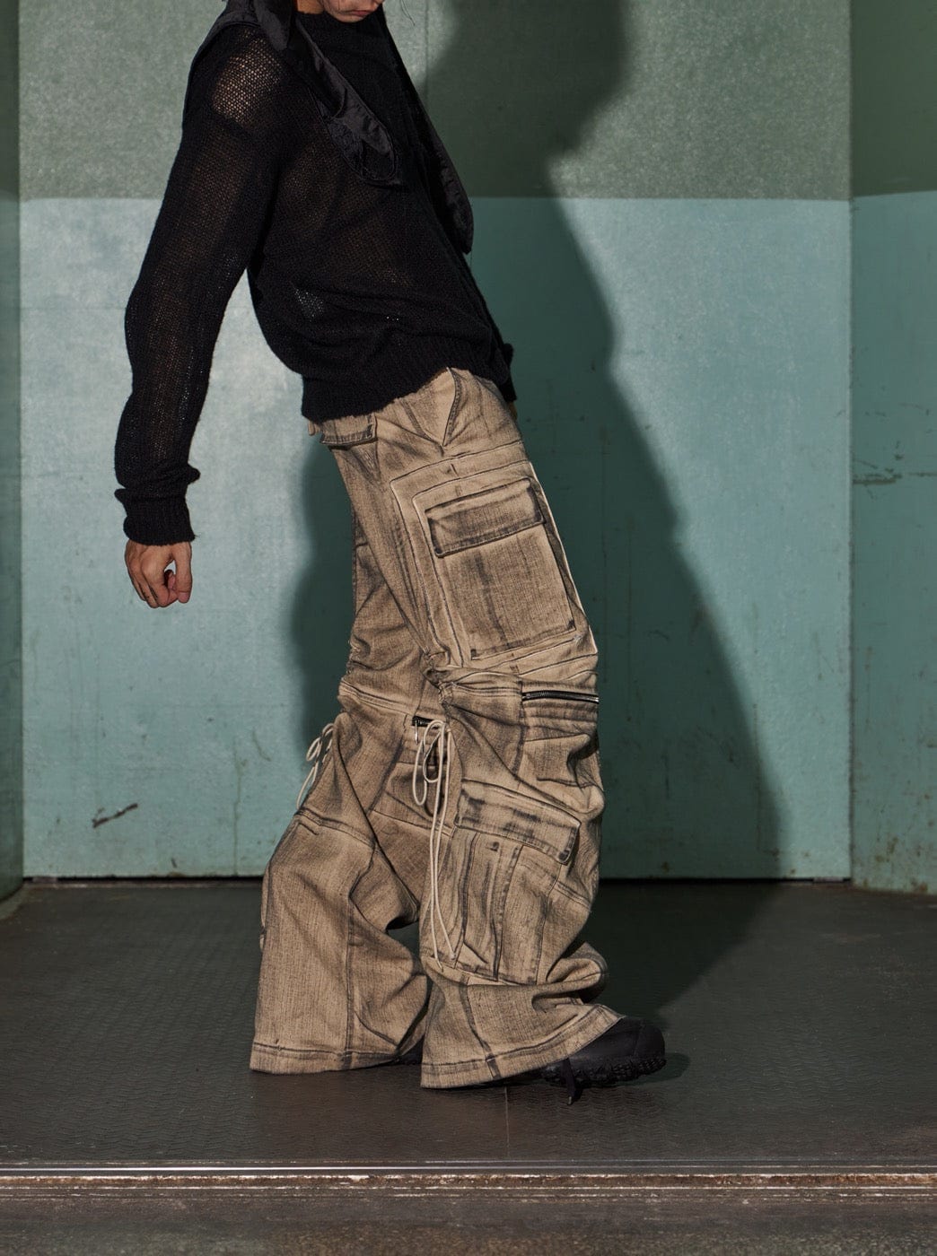 DND4DES Distressed Drawstring Crinkled Zipper Cargo