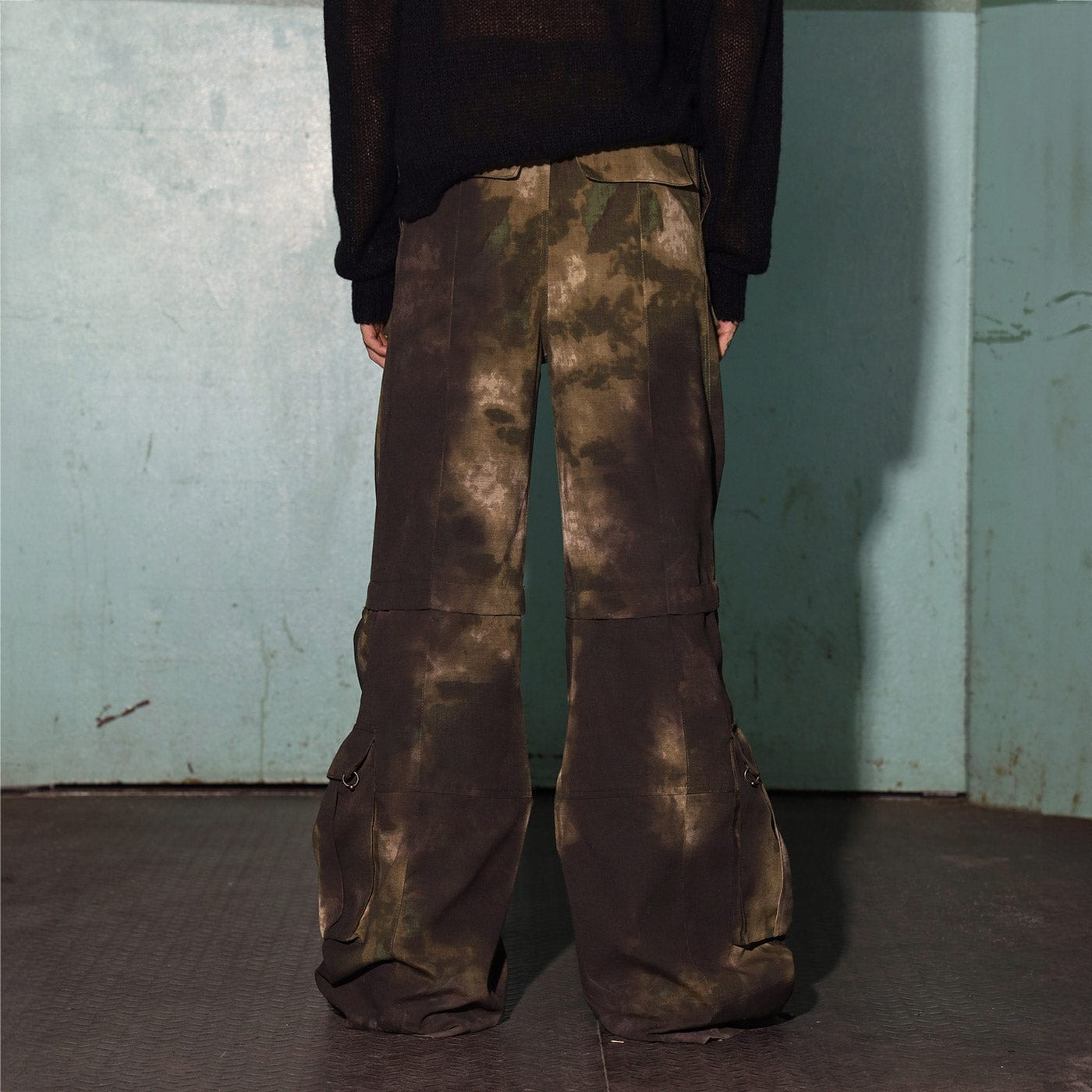 DND4DES Oil Stain Distressed Oversized Cargo