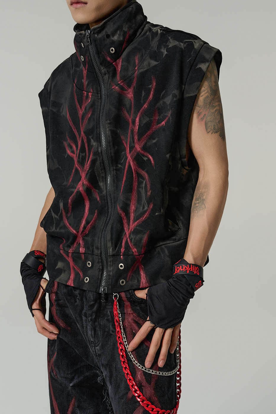 FLYERRER Blood Vessels Distressed Vest