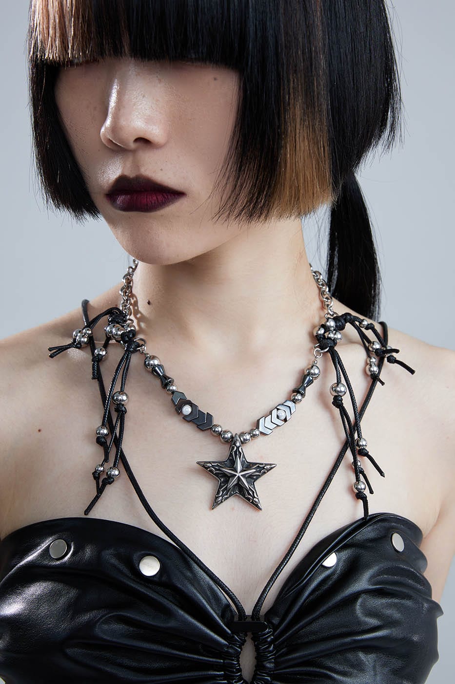 ILLUSORY Mechanical Pentagram Beaded Necklace