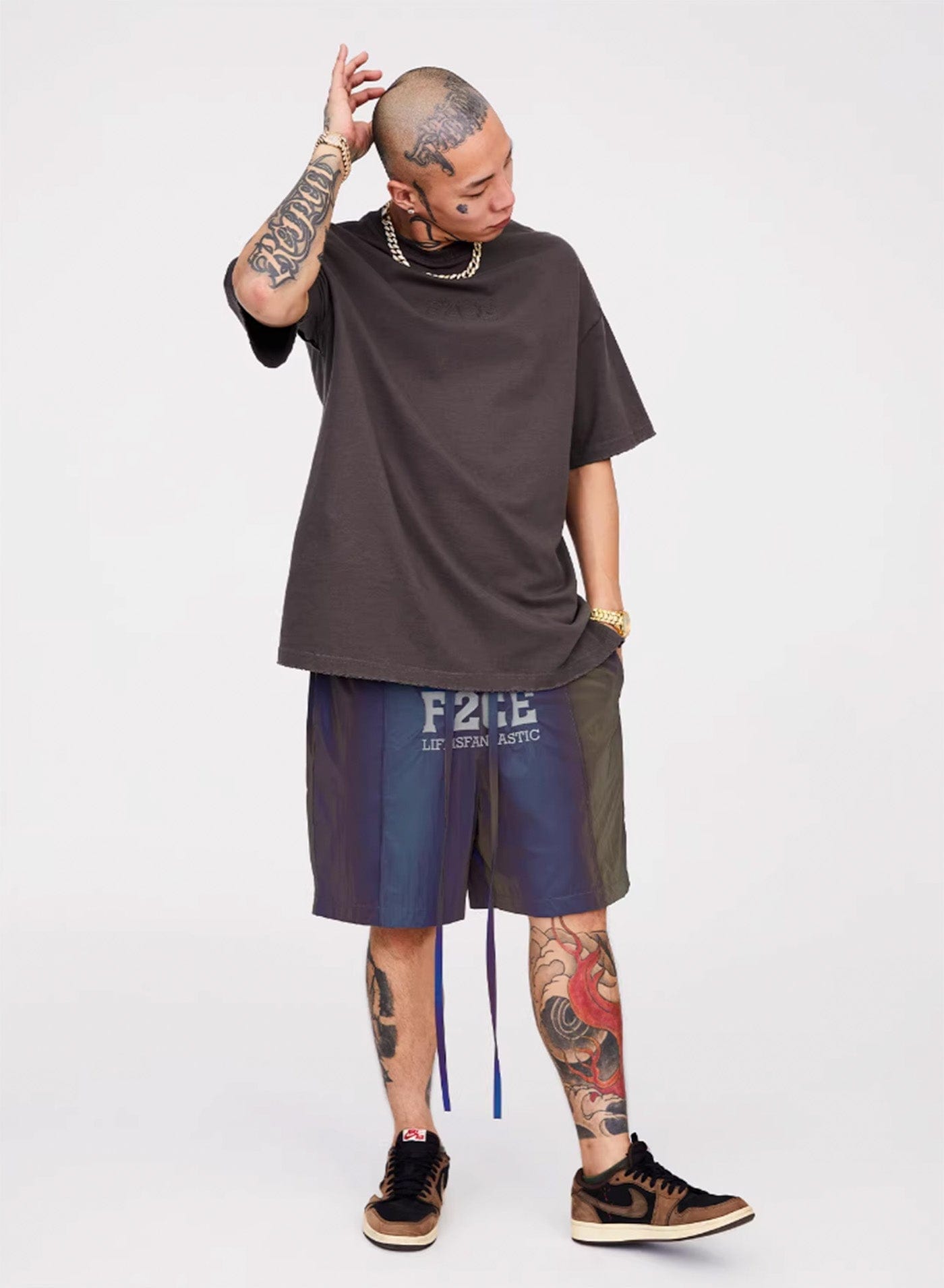 F2CE Essential Embossed LOGO Reversed T-Shirt