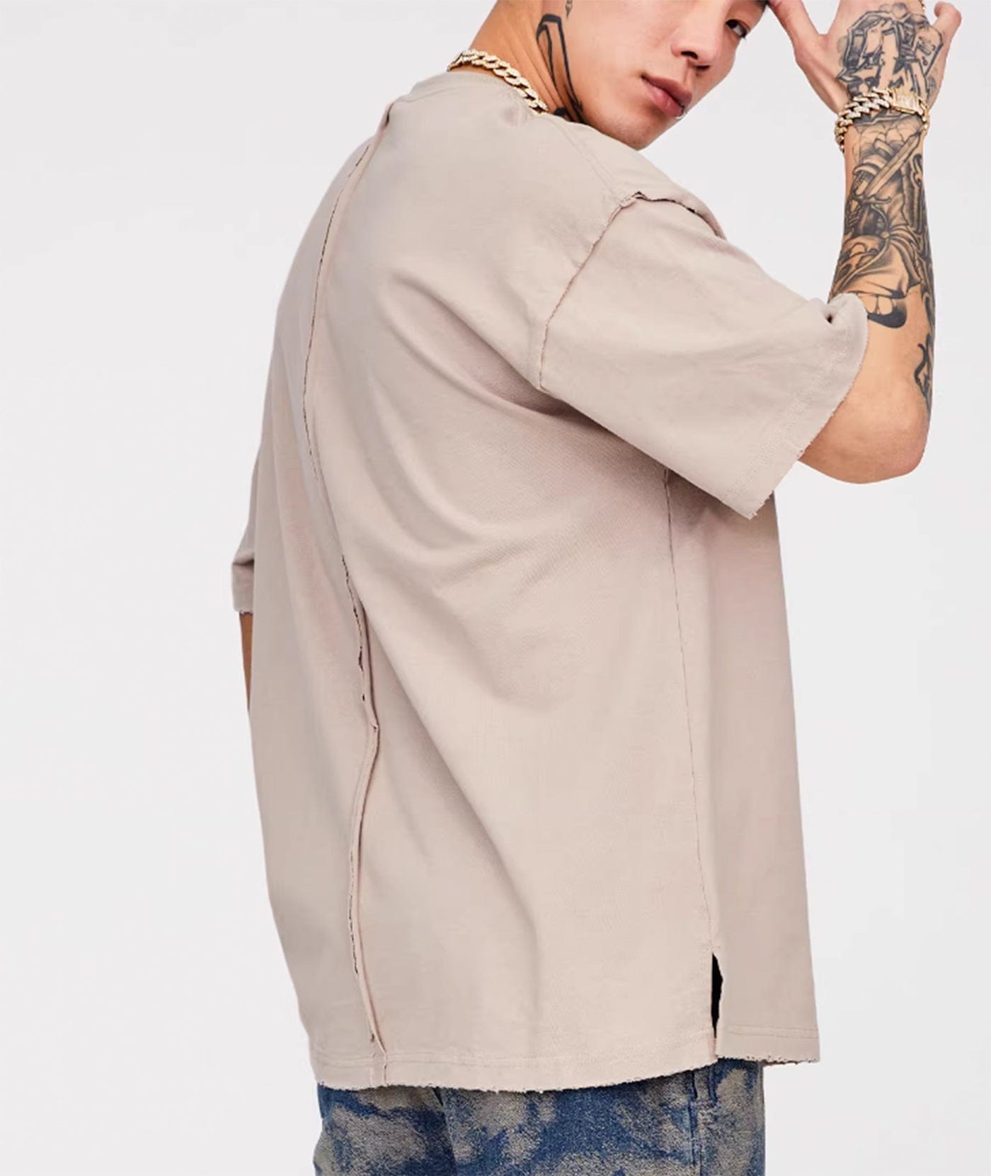 F2CE Essential Embossed LOGO Reversed T-Shirt