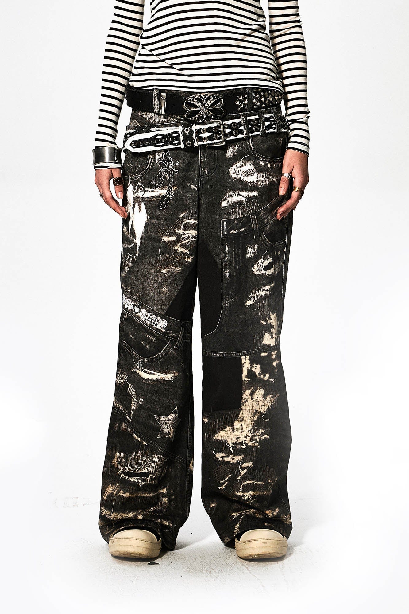 DND4DES×Faychui Deconstructed Graphic Double-Waist Distressed Jeans
