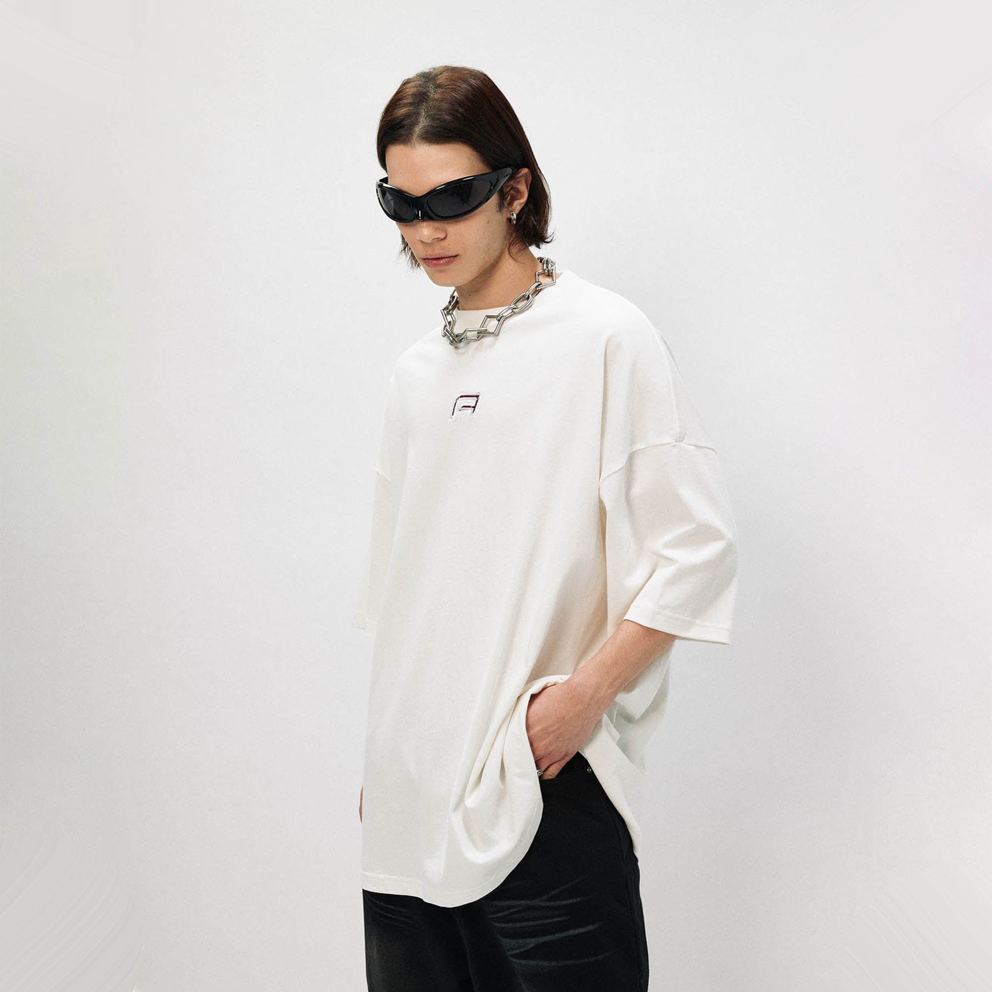 OVDY Wing Embroidered Patch Oversized T-Shirt
