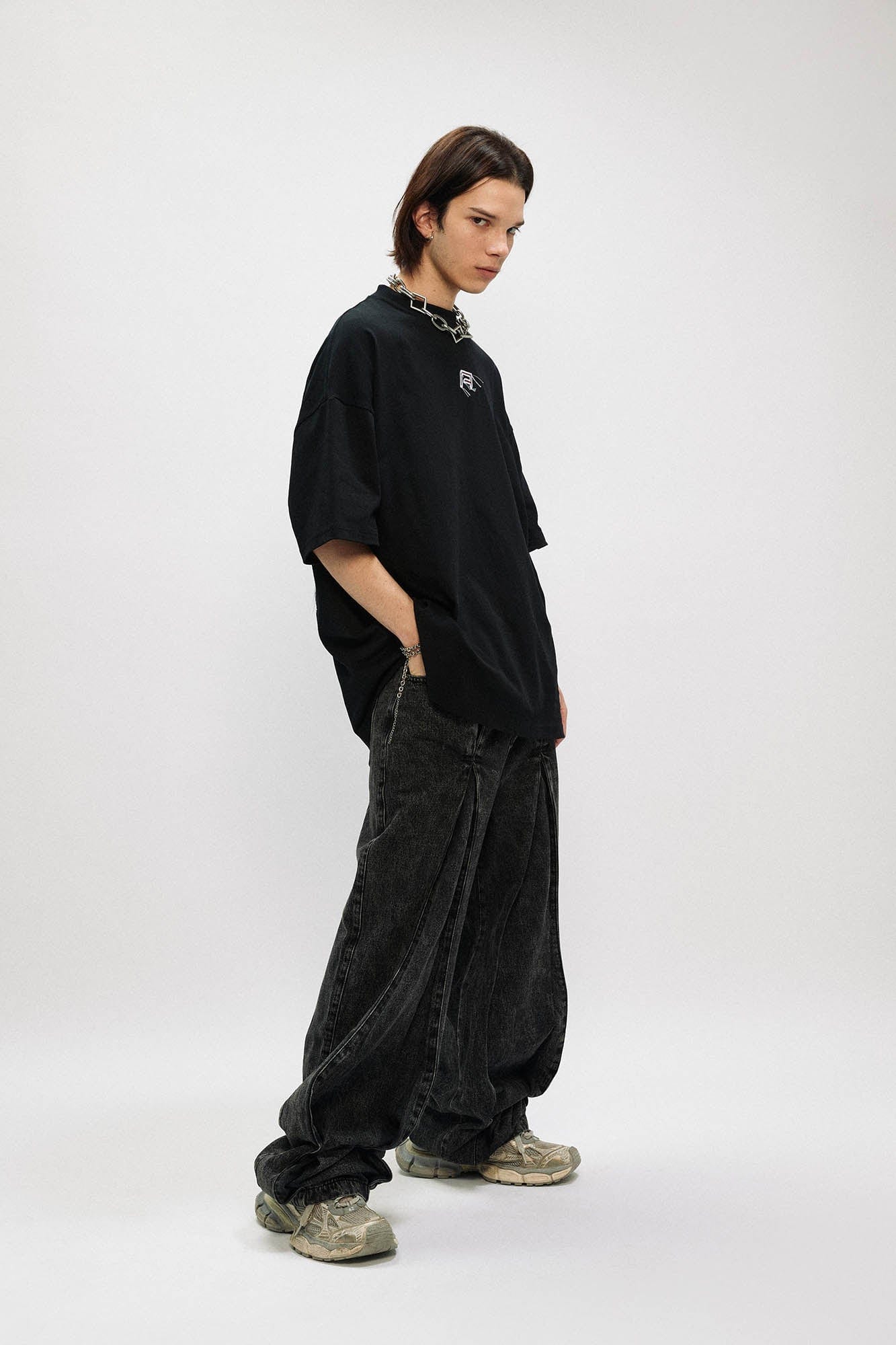 OVDY Wing Embroidered Patch Oversized T-Shirt