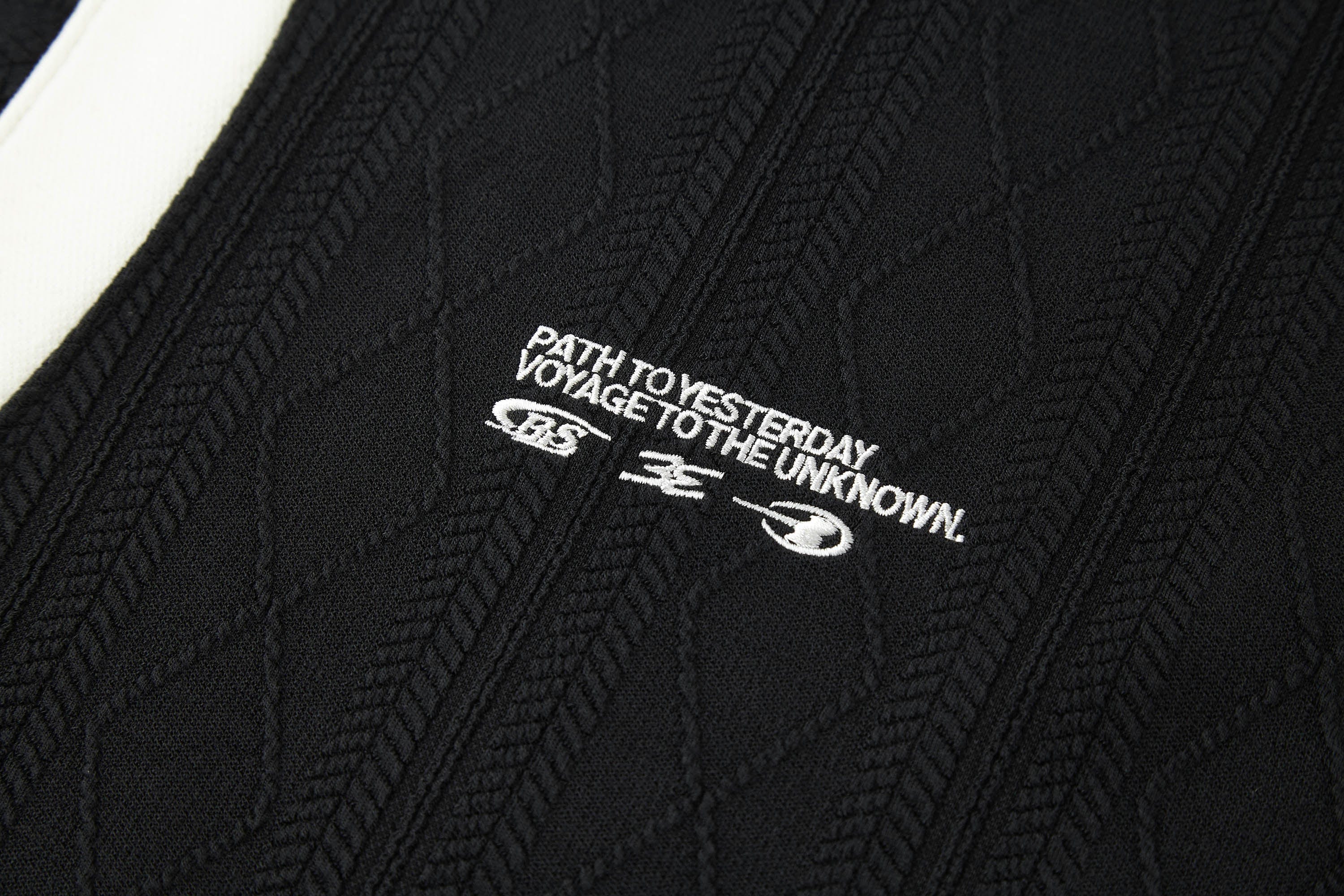 BONELESS Jacquard Contrast Paneled Hooded Jacket