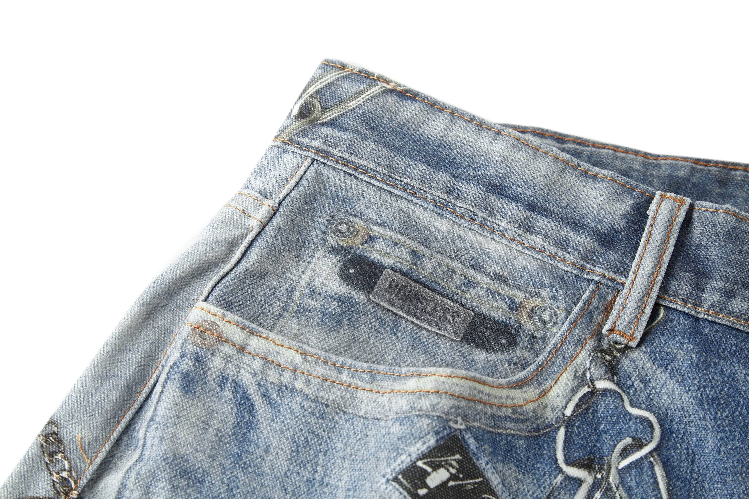 BONELESS Retro Chain Graphic Washed Jeans