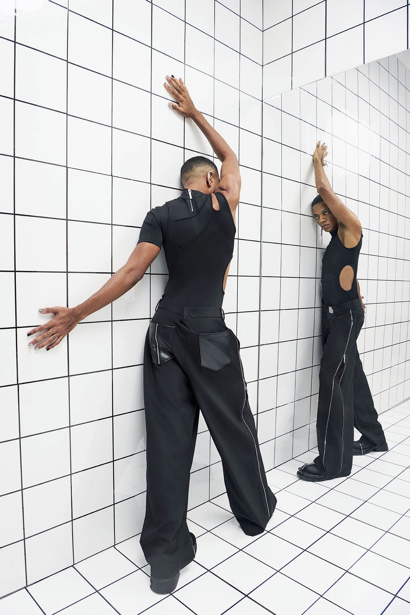 455EMBLE Side-Zip Asymmetrical PU-Pocket Pants