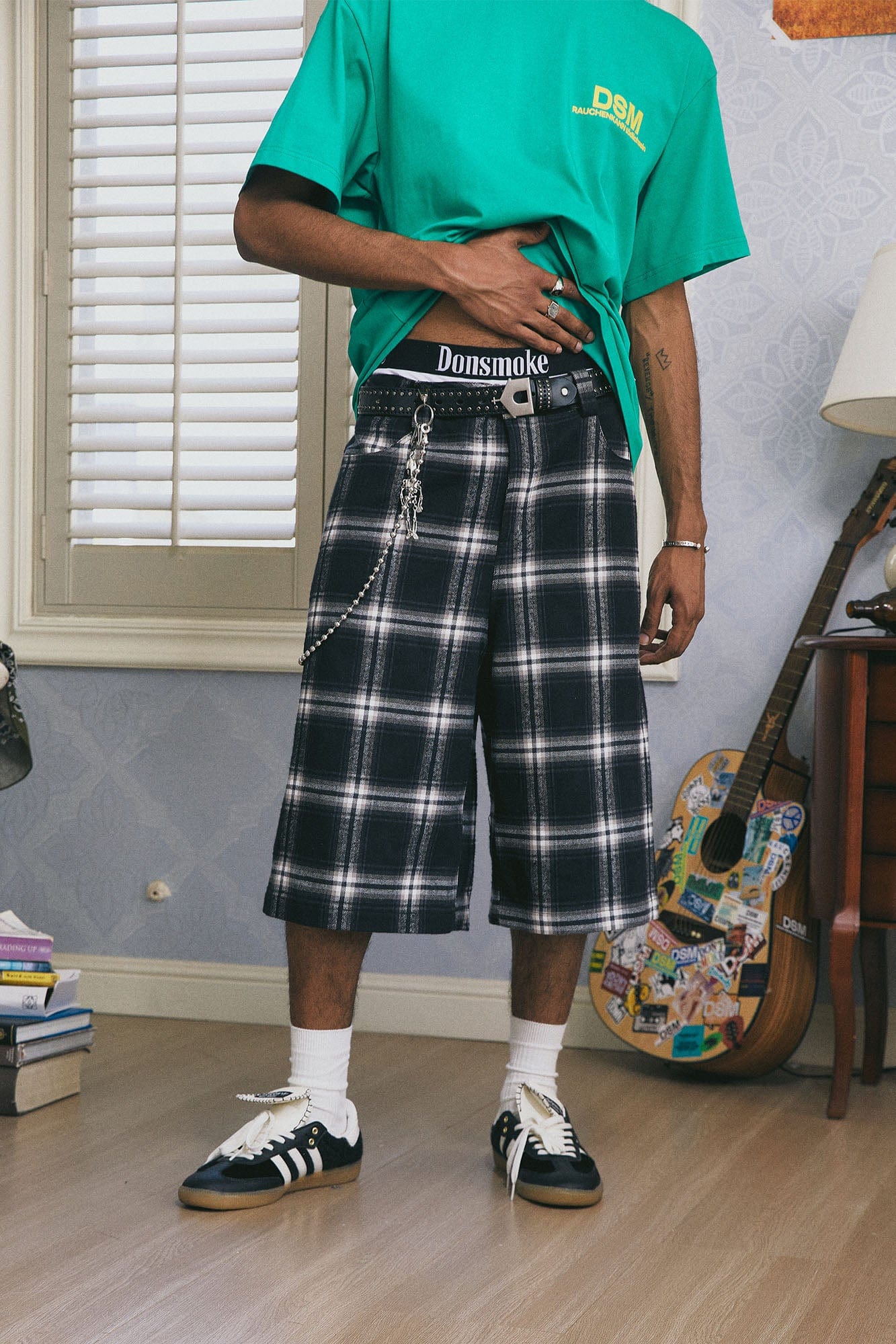 DONSMOKE Retro Plaid Oversized Shorts