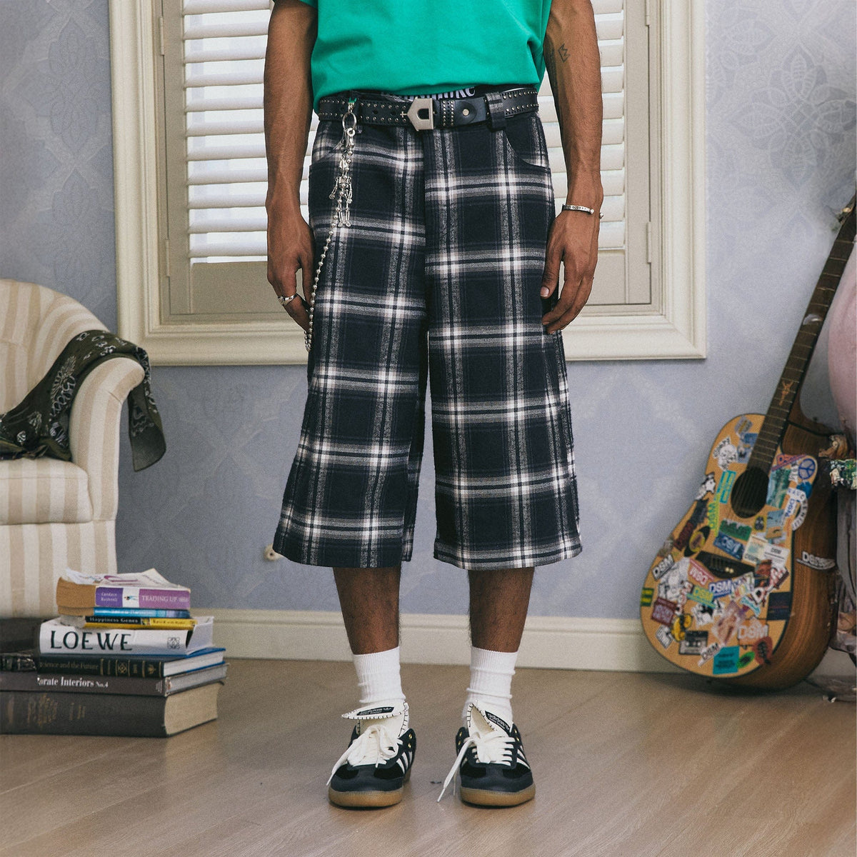 DONSMOKE Retro Plaid Oversized Shorts