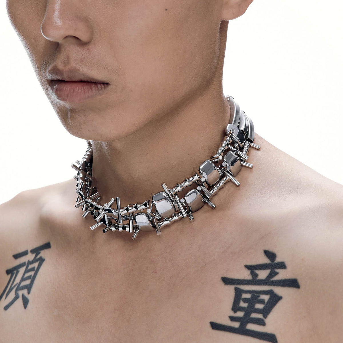 ILLUSORY Double-Strand Jointed Thorn Chocker