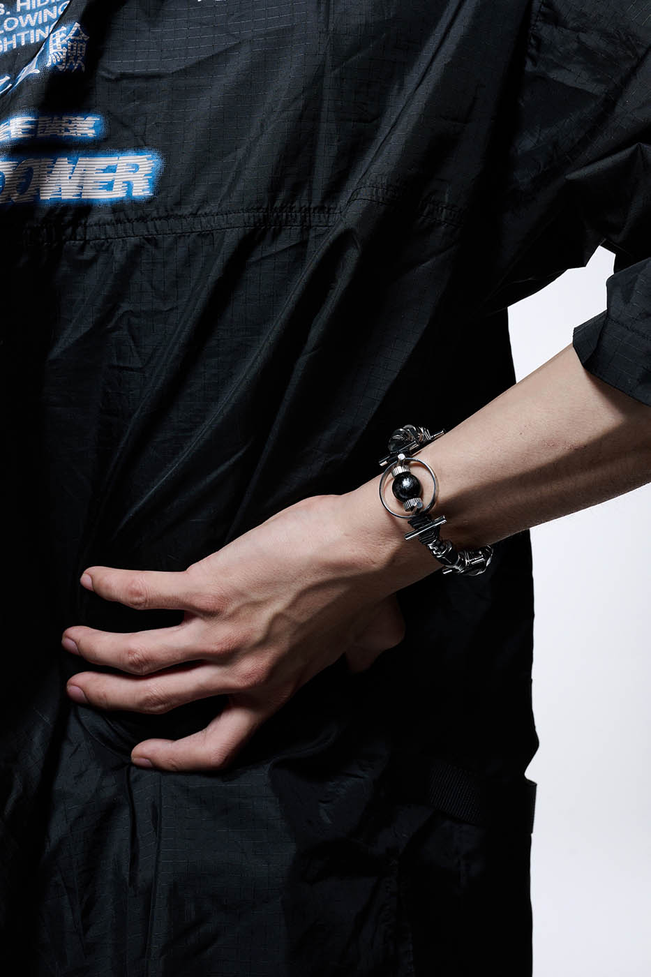 ILLUSORY Blackhole Mech Bracelet