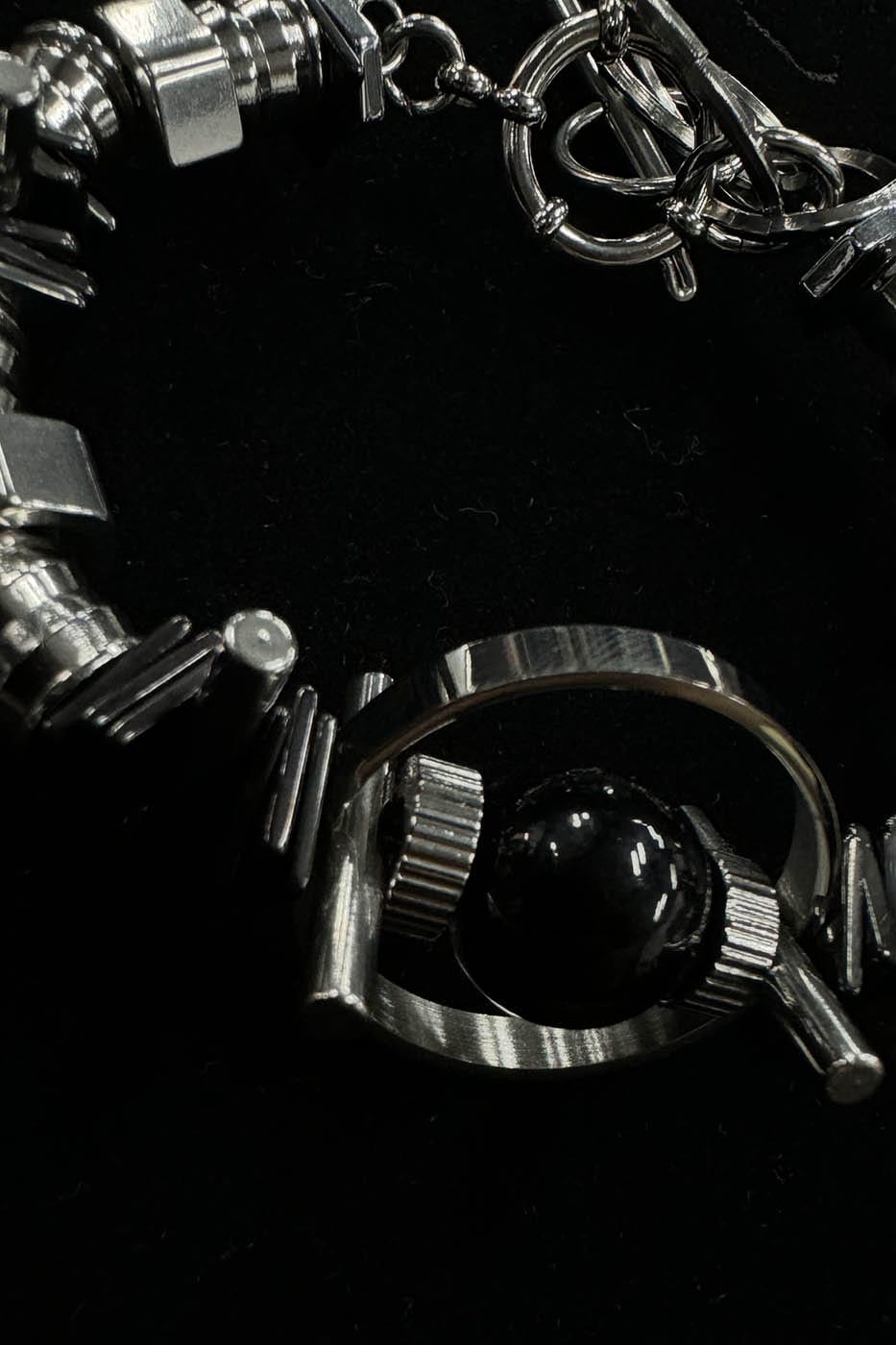 ILLUSORY Blackhole Mech Bracelet