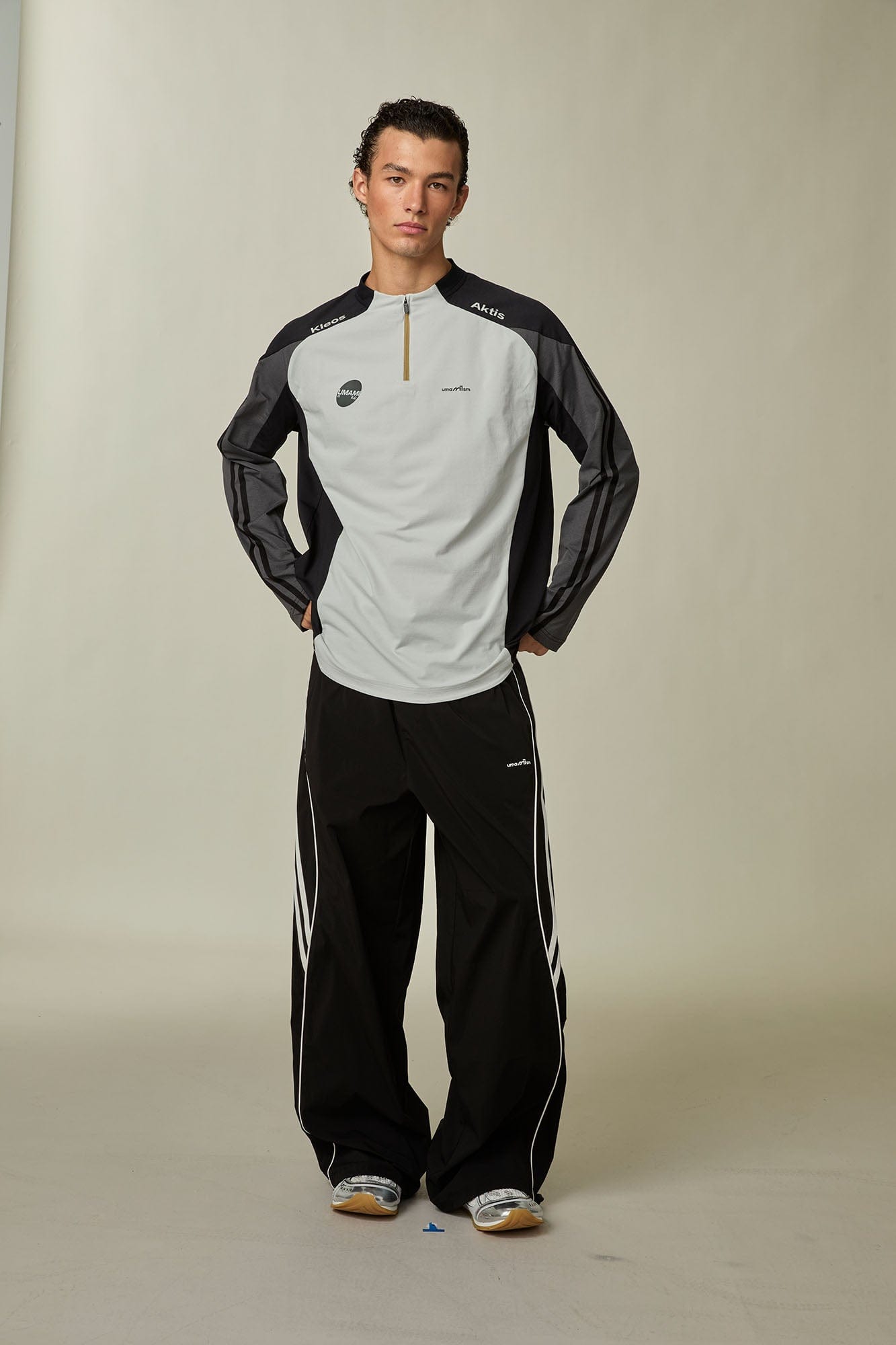 UMAMIISM Contrast Half-Zip Quick-Dry Training Jersey