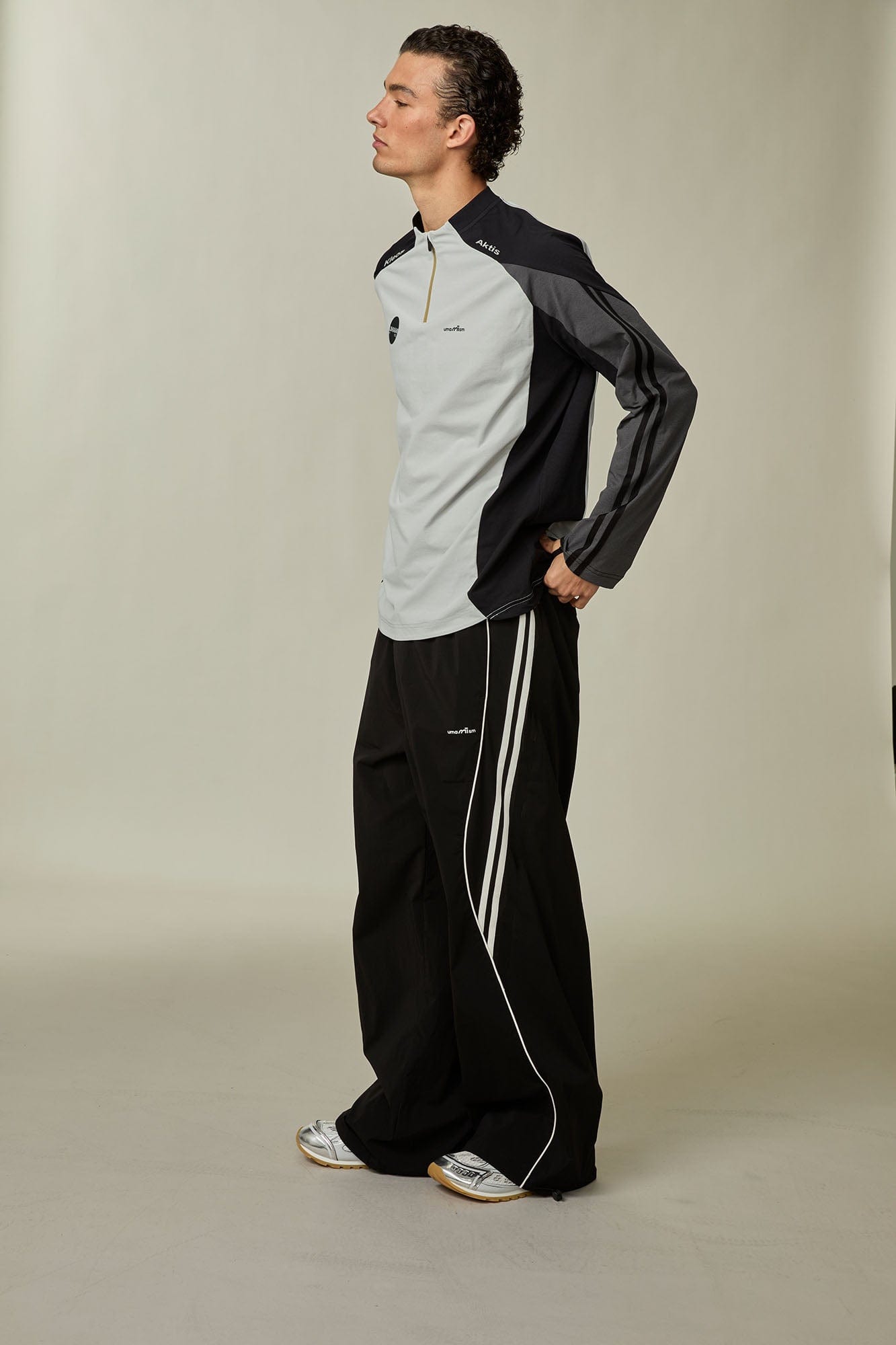 UMAMIISM Contrast Half-Zip Quick-Dry Training Jersey