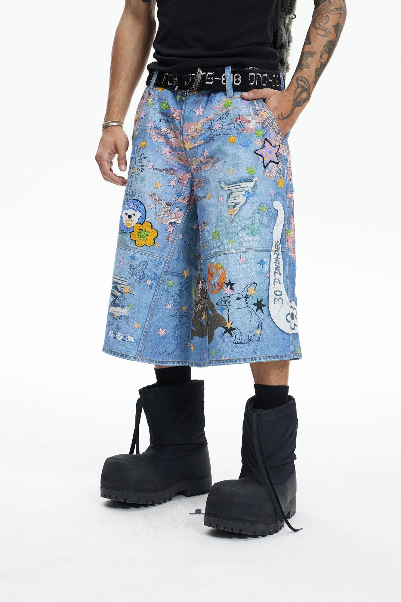 DND4DES Star Graffiti Patchwork Cartoon Denim Oversized Shorts