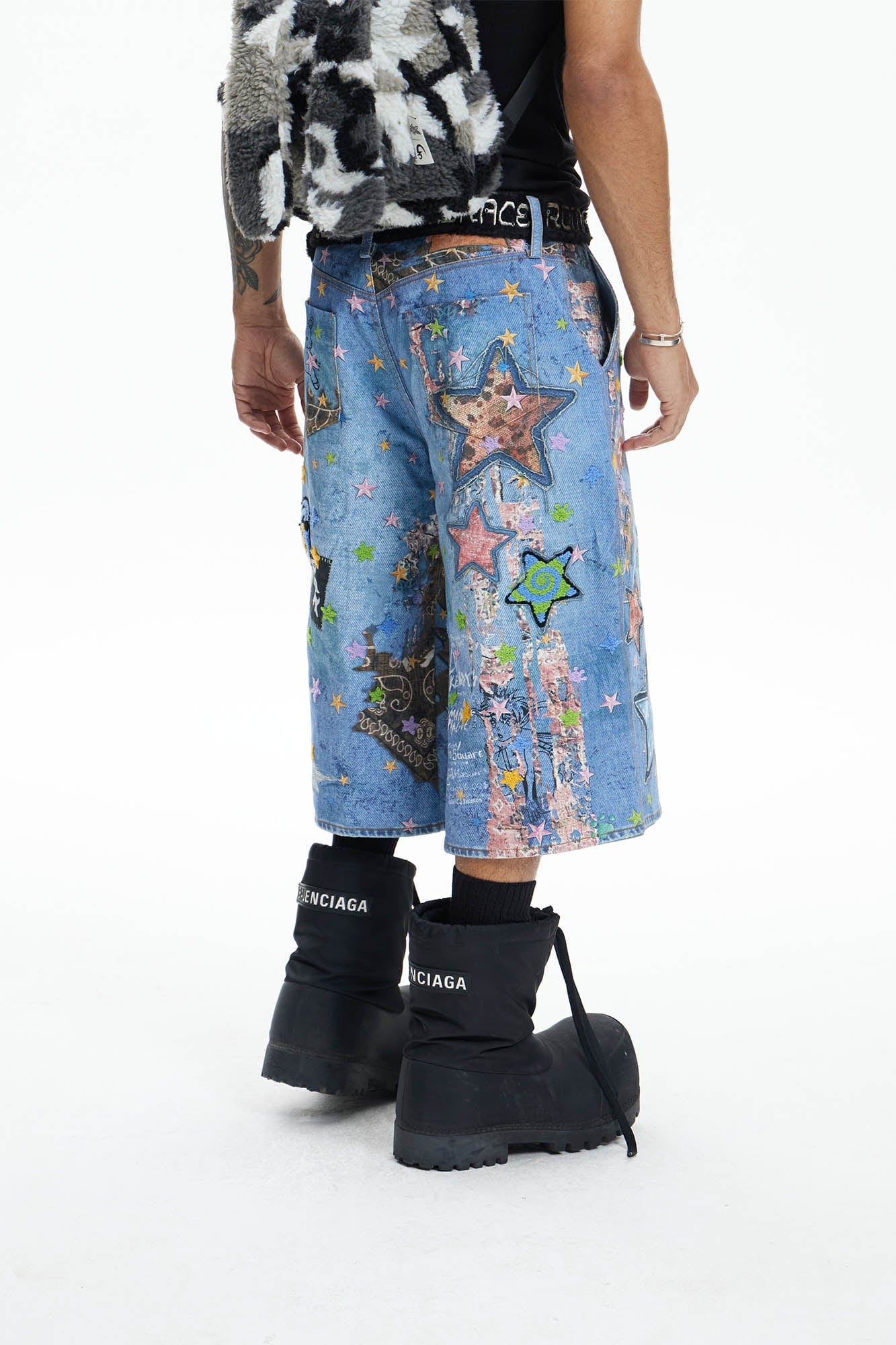 DND4DES Star Graffiti Patchwork Cartoon Denim Oversized Shorts