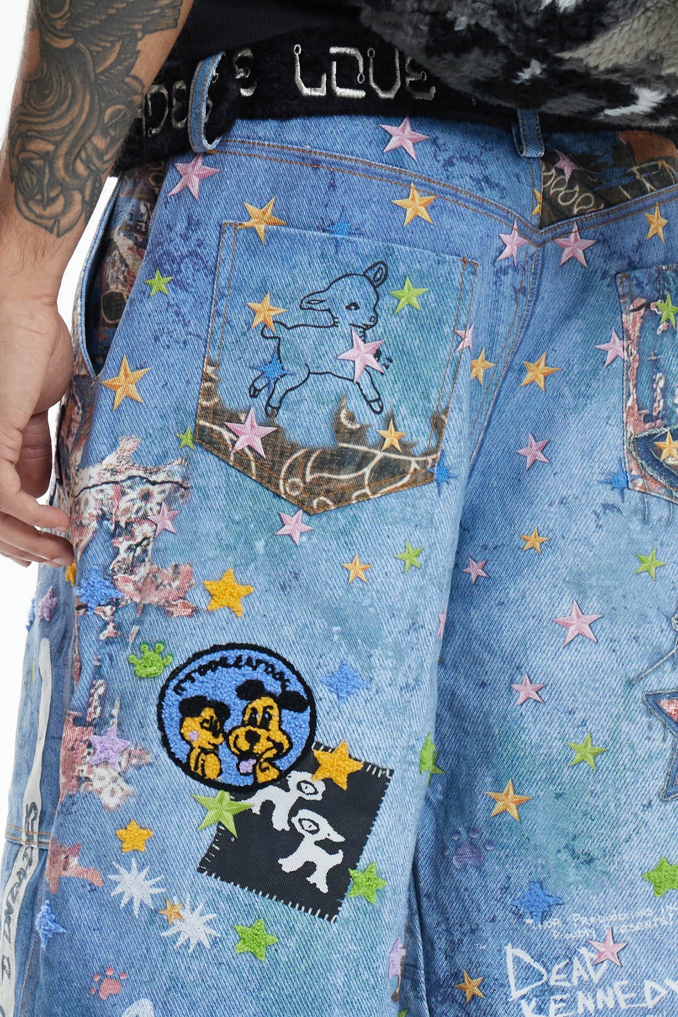 DND4DES Star Graffiti Patchwork Cartoon Denim Oversized Shorts
