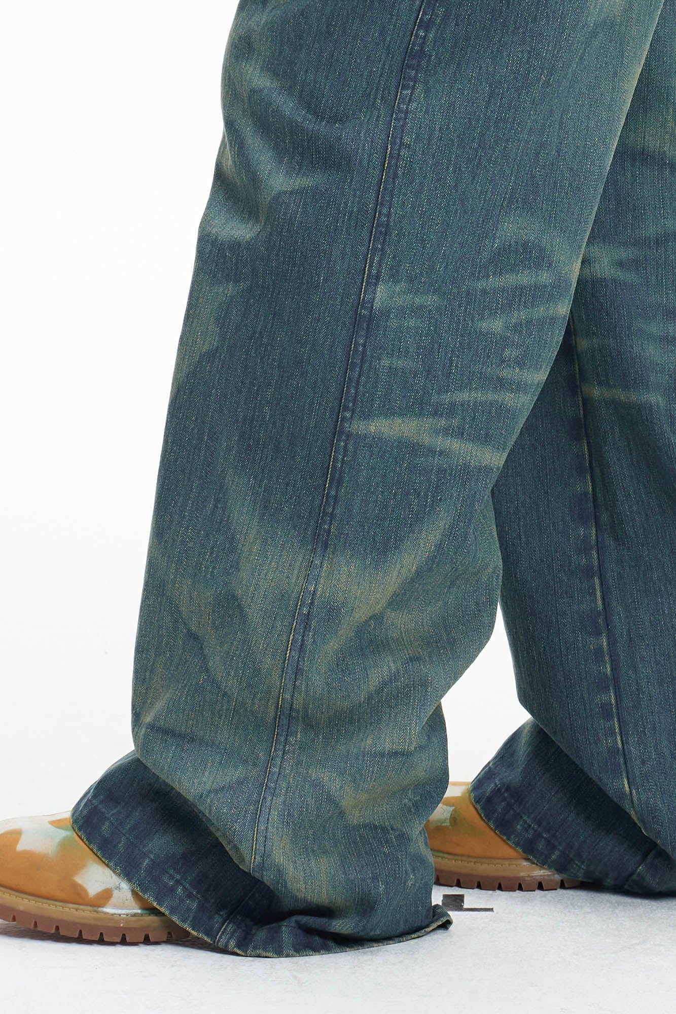 DND4DES Ocean Star Straight-Leg Jeans