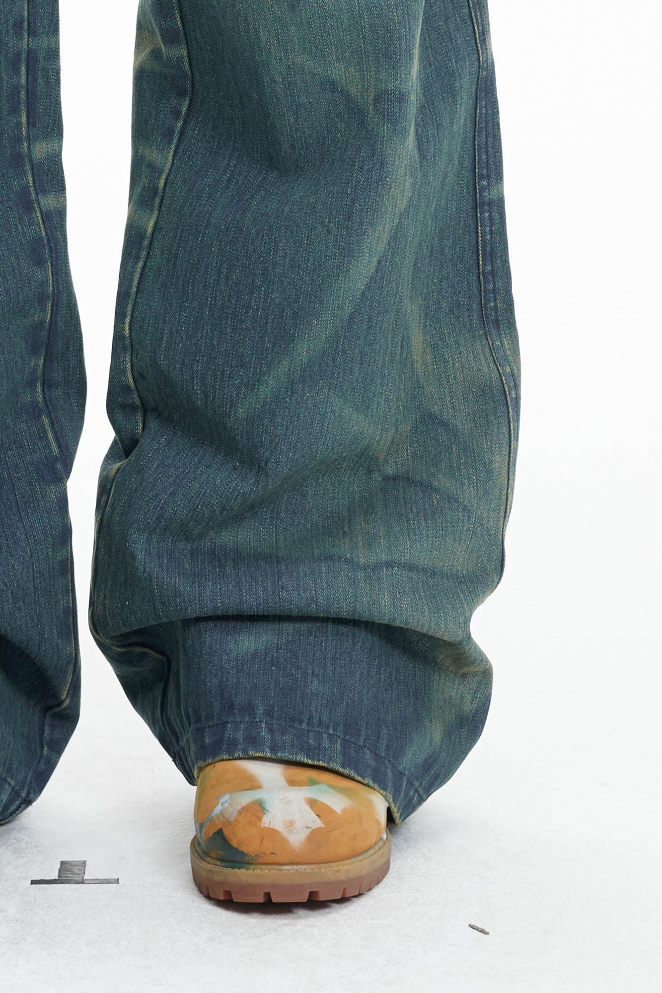 DND4DES Ocean Star Straight-Leg Jeans