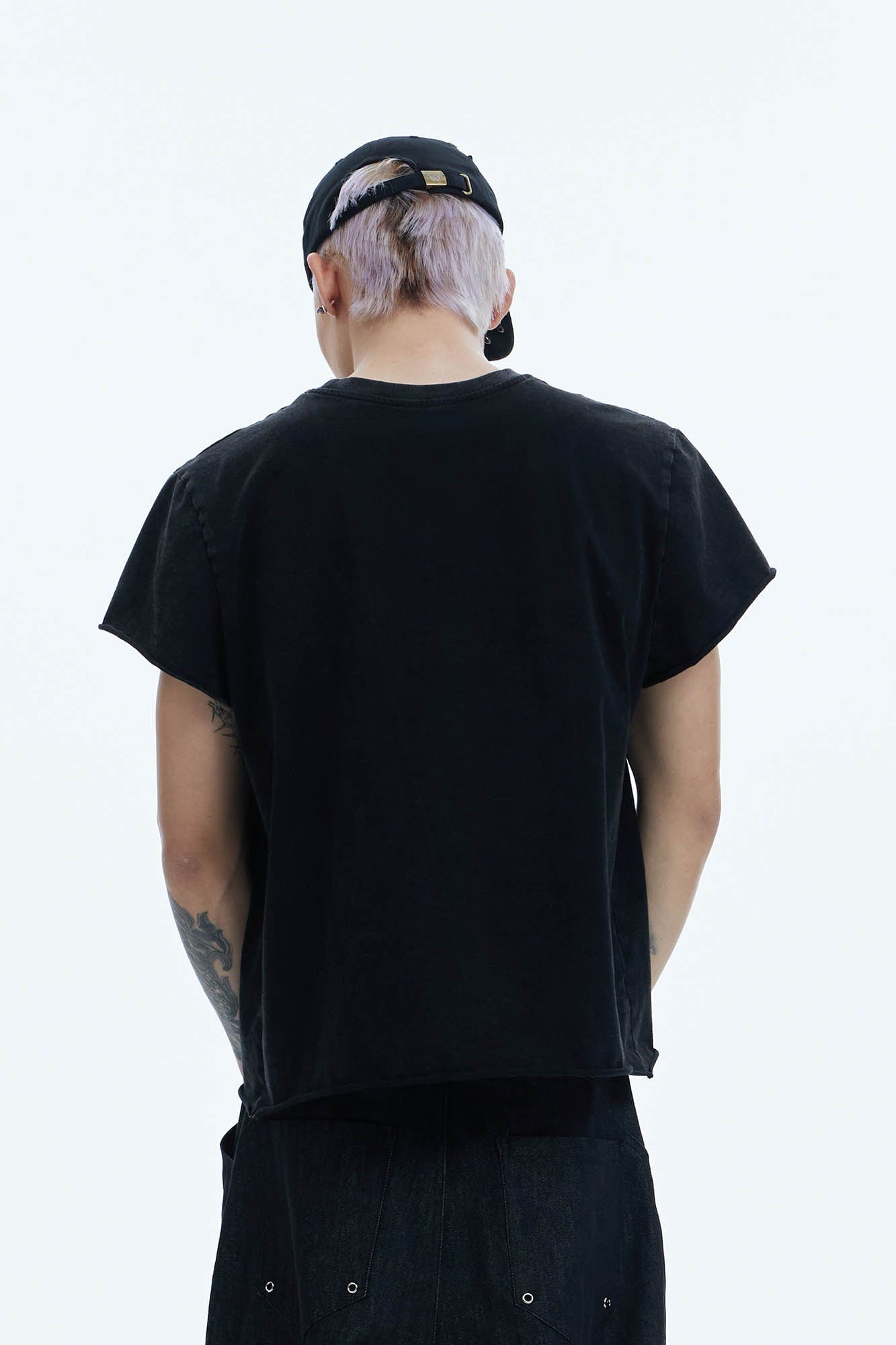 DND4DES Punk Fanged Lips Distressed Tee