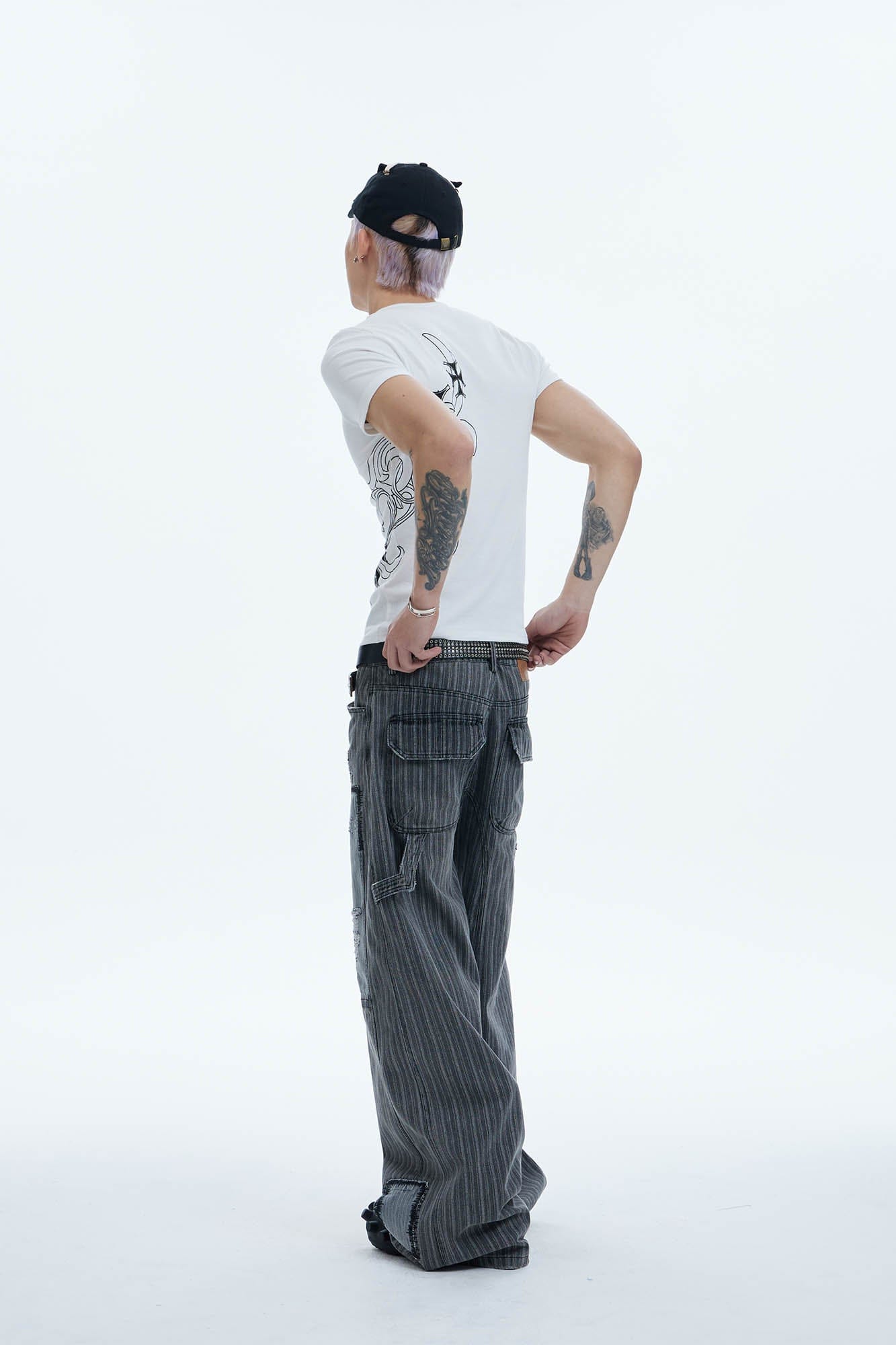 DND4DES Cross Graphic T-Shirt