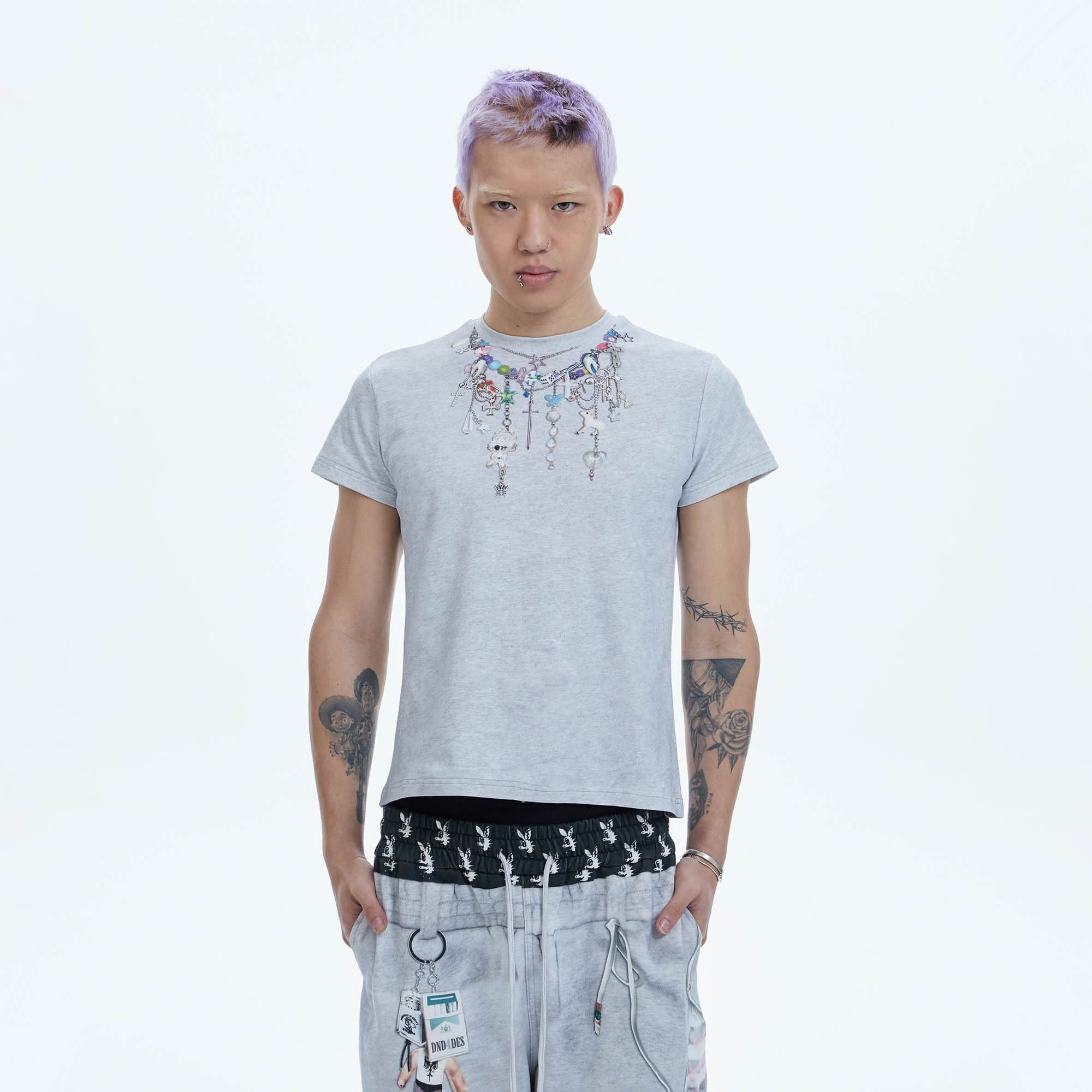 DND4DES Layered-Chain Graphic T-Shirt