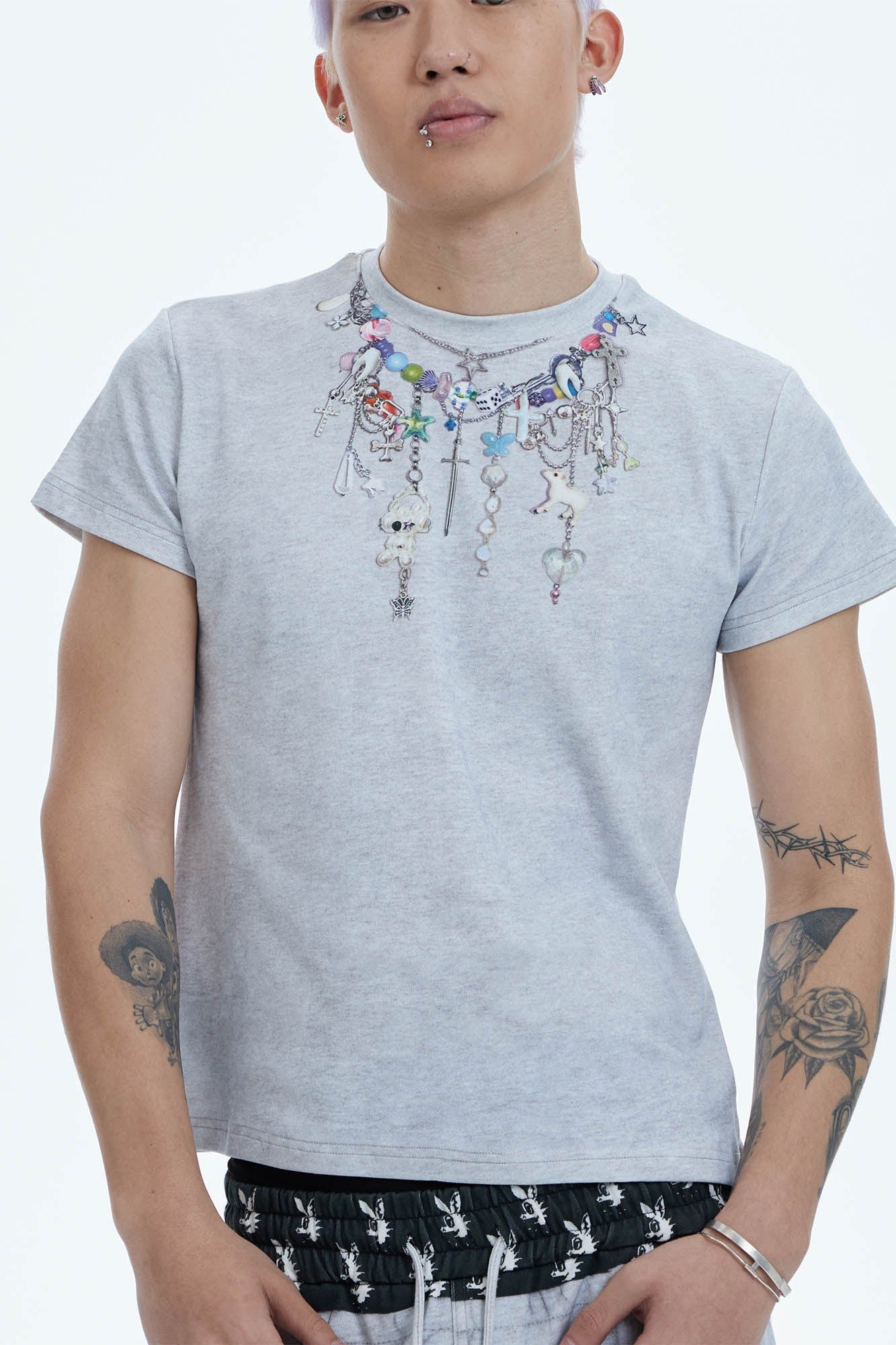 DND4DES Layered-Chain Graphic T-Shirt