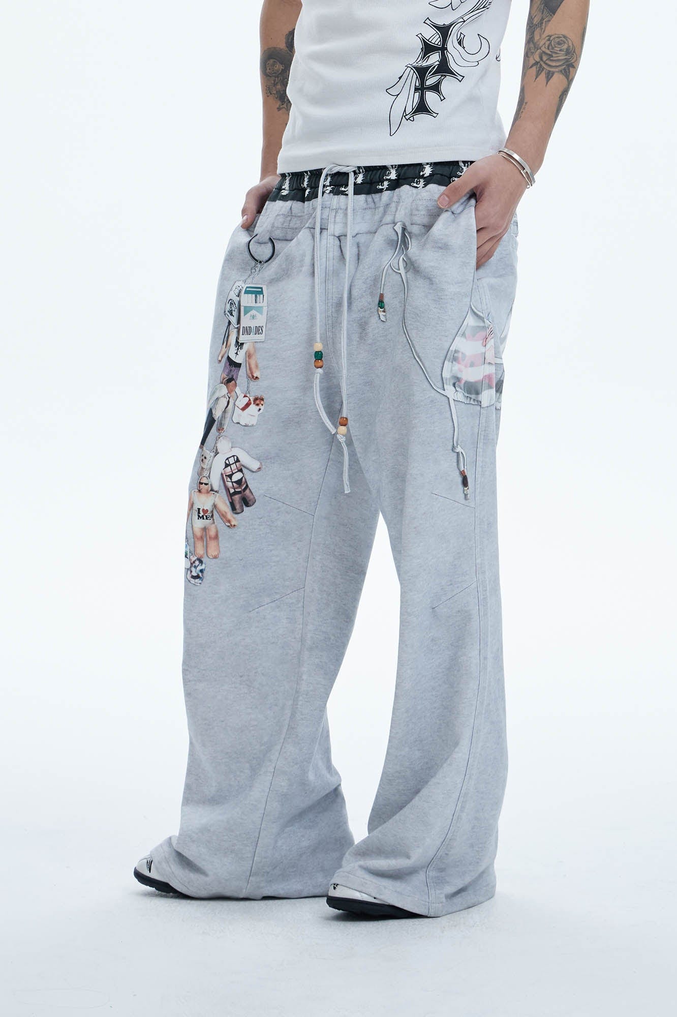 DND4DES Doll Charm Graphic Double-Waist Sweatpants