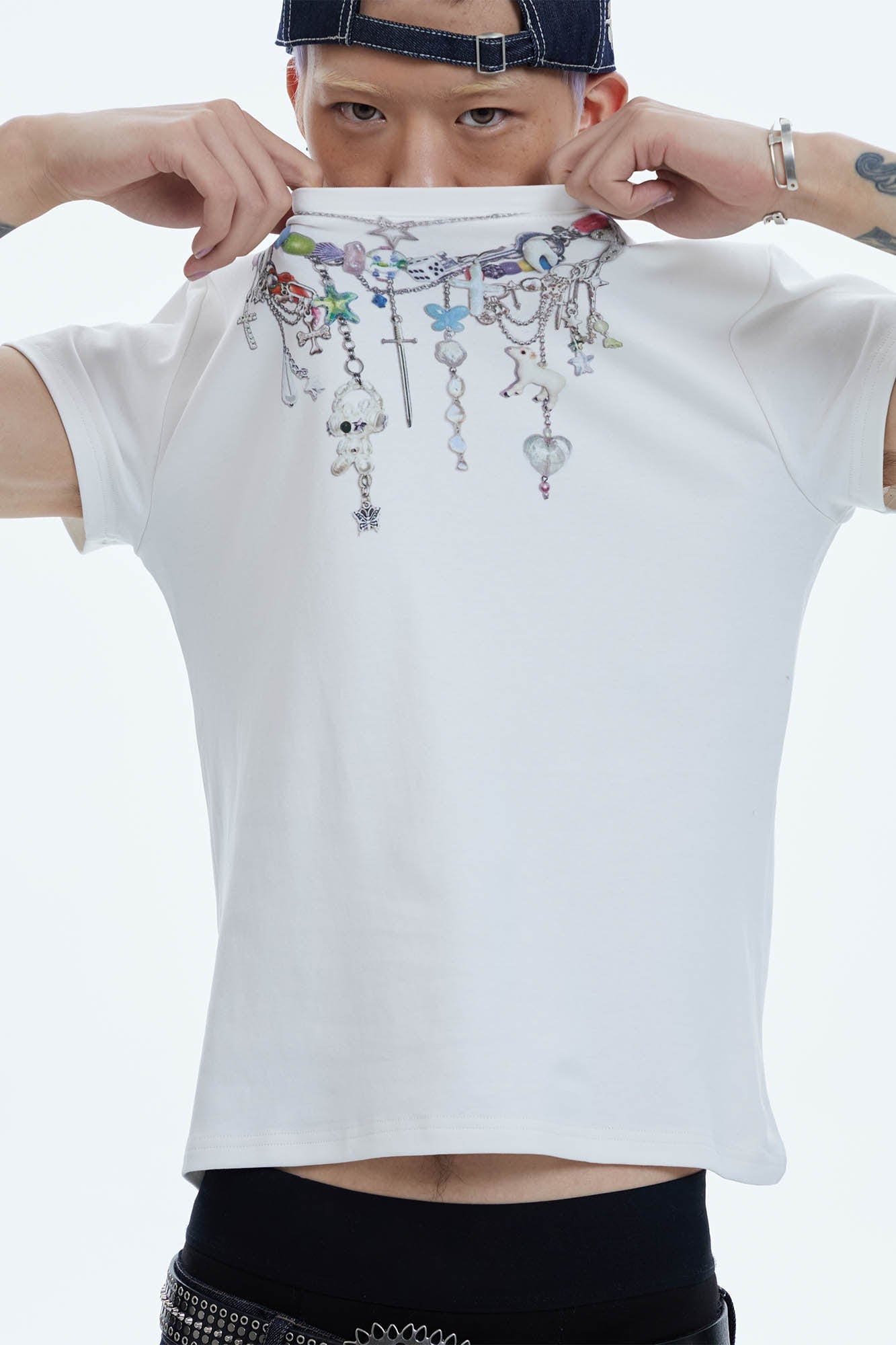 DND4DES Layered-Chain Graphic T-Shirt