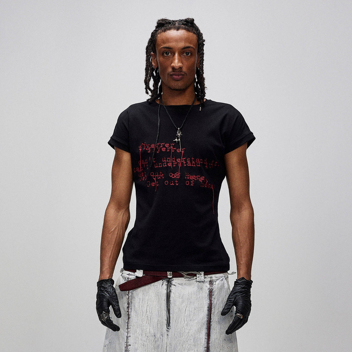 FLYERRER Distorted Lettering Graphic T-Shirt