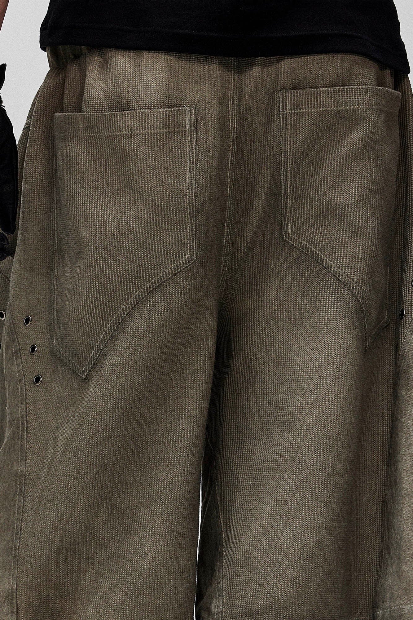 FLYERRER Dirty Fit Layered Frayed Knee Shorts