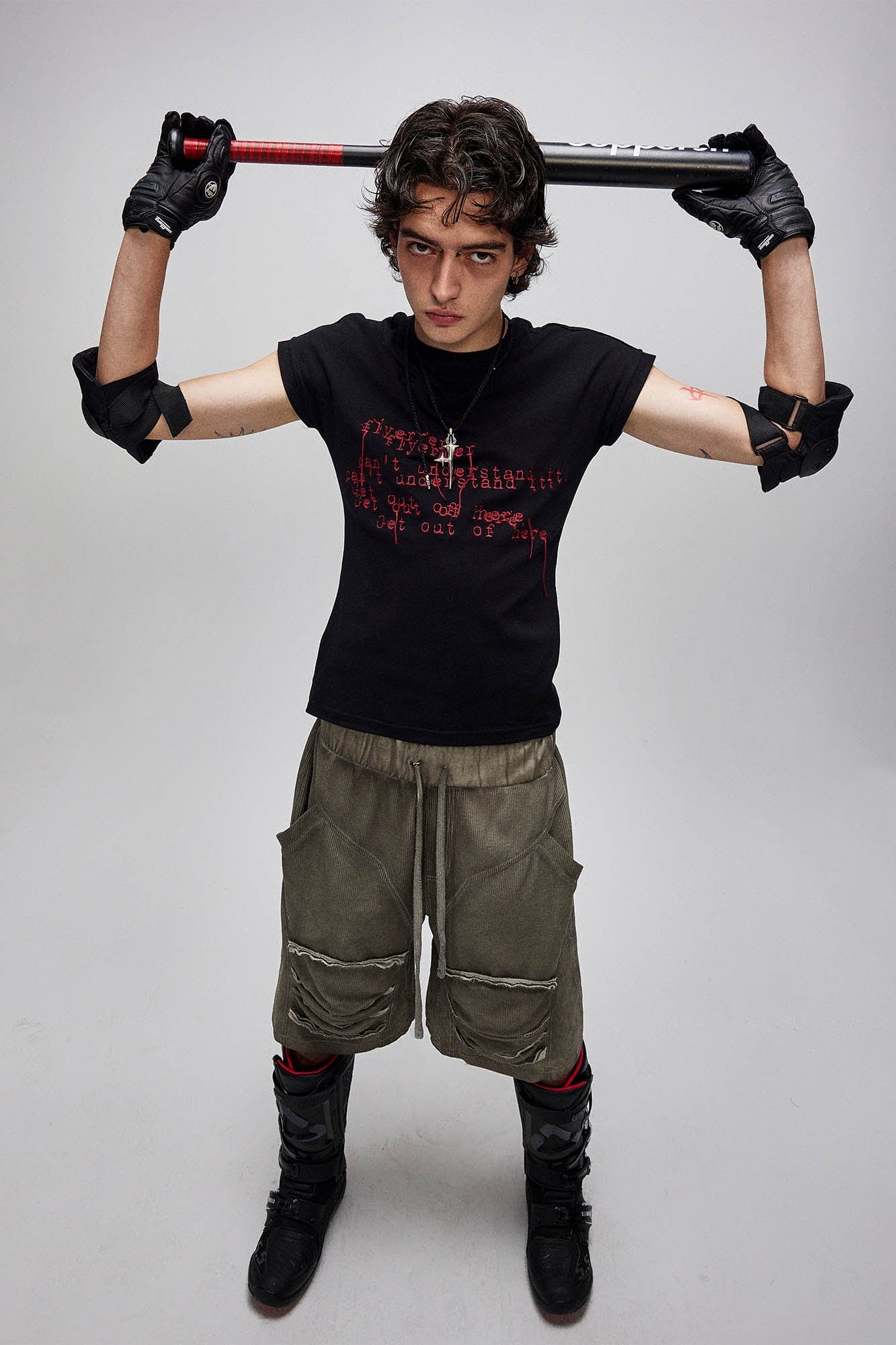 FLYERRER Distorted Lettering Graphic T-Shirt