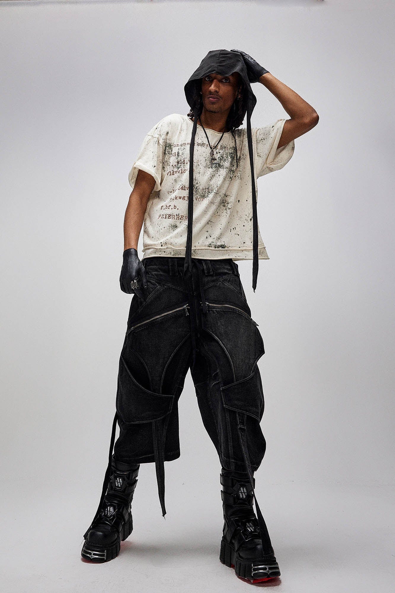 FLYERRER Grunge Brush-Stained Raw Hem T-Shirt